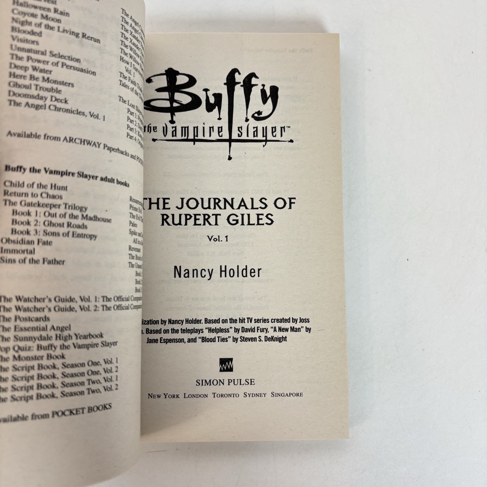 Buffy The Vampire Slayer 2 Book Lot Oz Into Wild & Rupert Giles Vol 1 PB 2002 C3