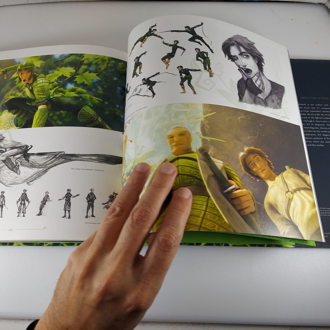 The Art of Epic by Tara Bennett 2013 1st Printing Illustrated HCDJ Titan Books
