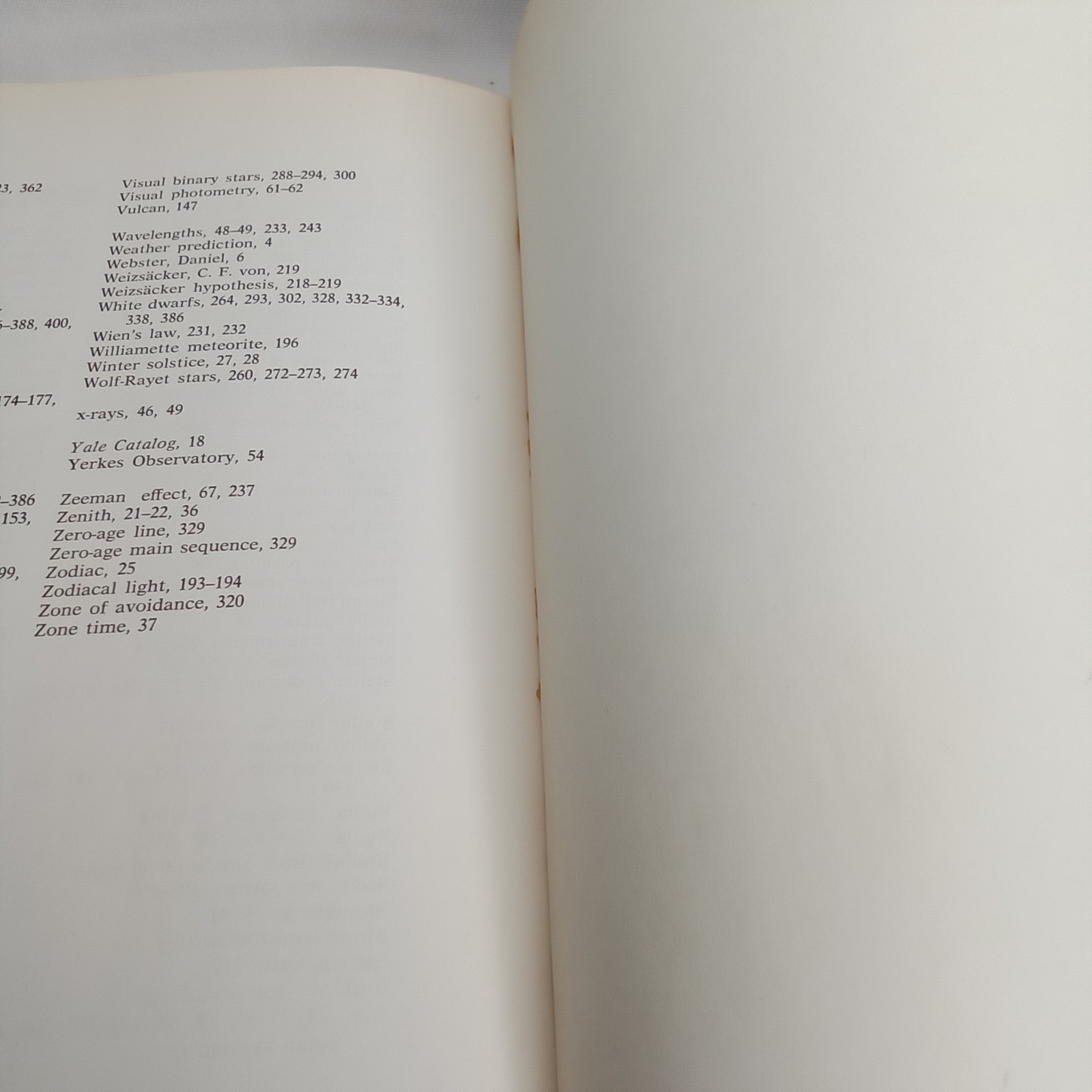 Vintage 1974 Textbook The Science Of Astronomy Paperback 466 Pages New Arrival