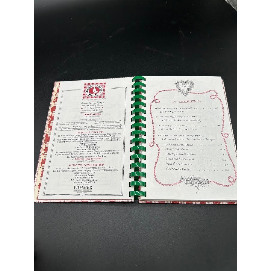 Gooseberry Patch Old Fashioned Country Christmas Cookbook Recipes Traditions