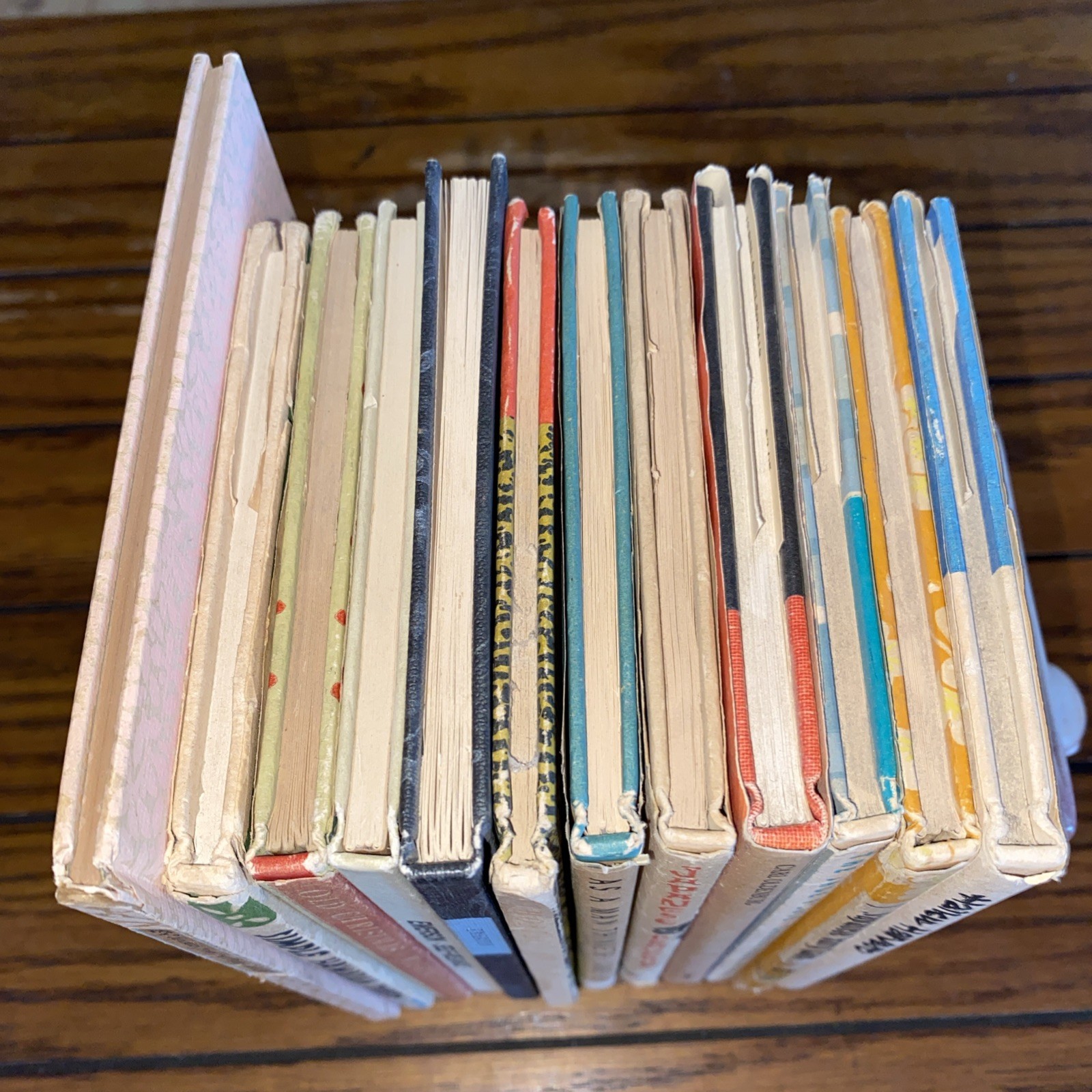 Super Large Lot Of 12 Vintage Peter Pauper Press HCDJ Books