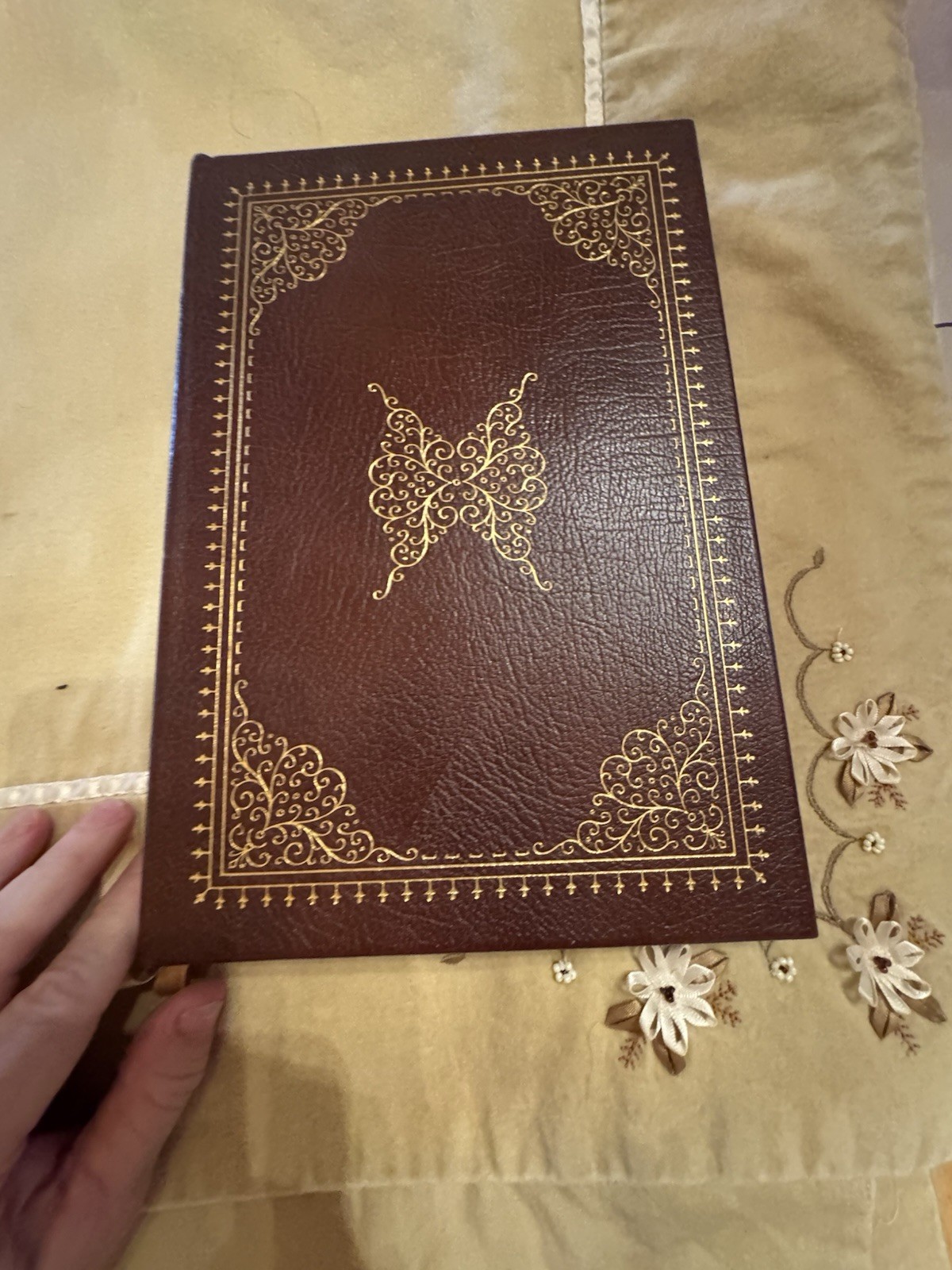 The Easton Press Aesop’s Fables Munro Leaf Leather HC Illus Collector’s Ed