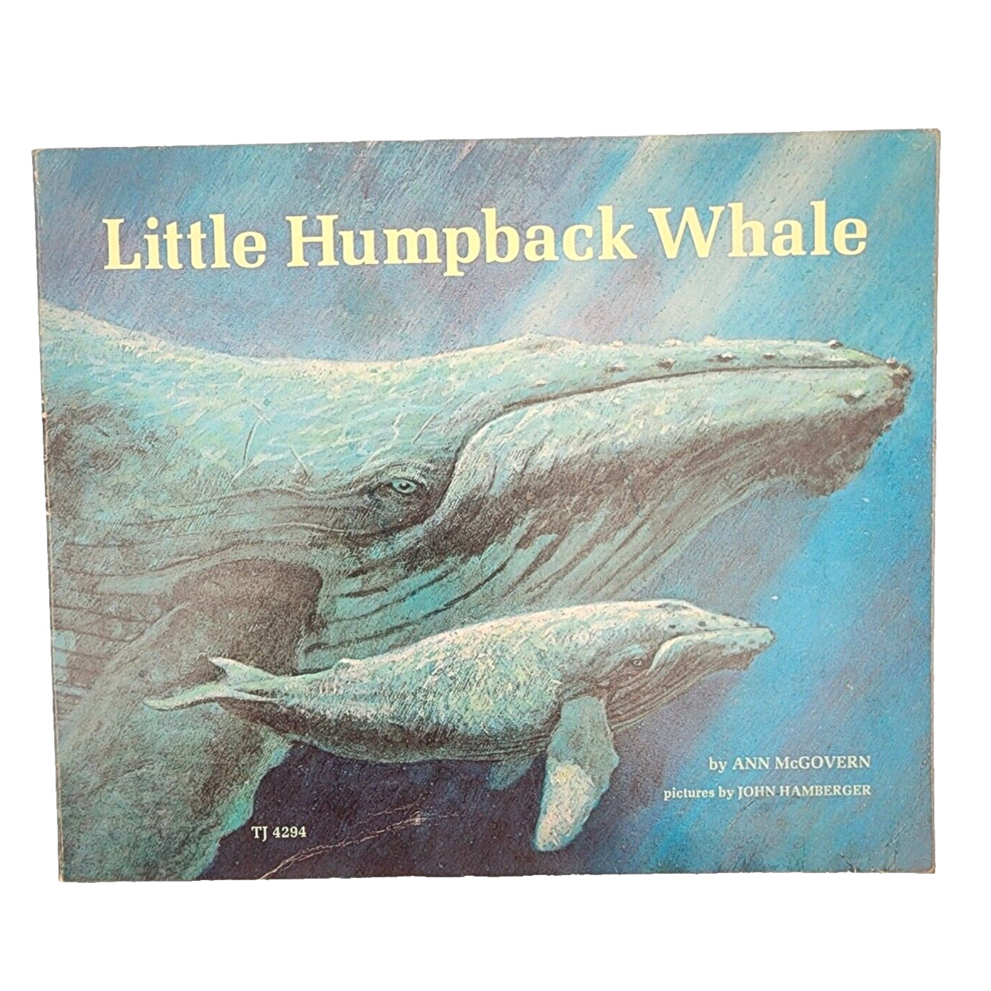 Little Humpback Whale by Ann McGovern 1979 Illustrated John Hamberger Scholastic