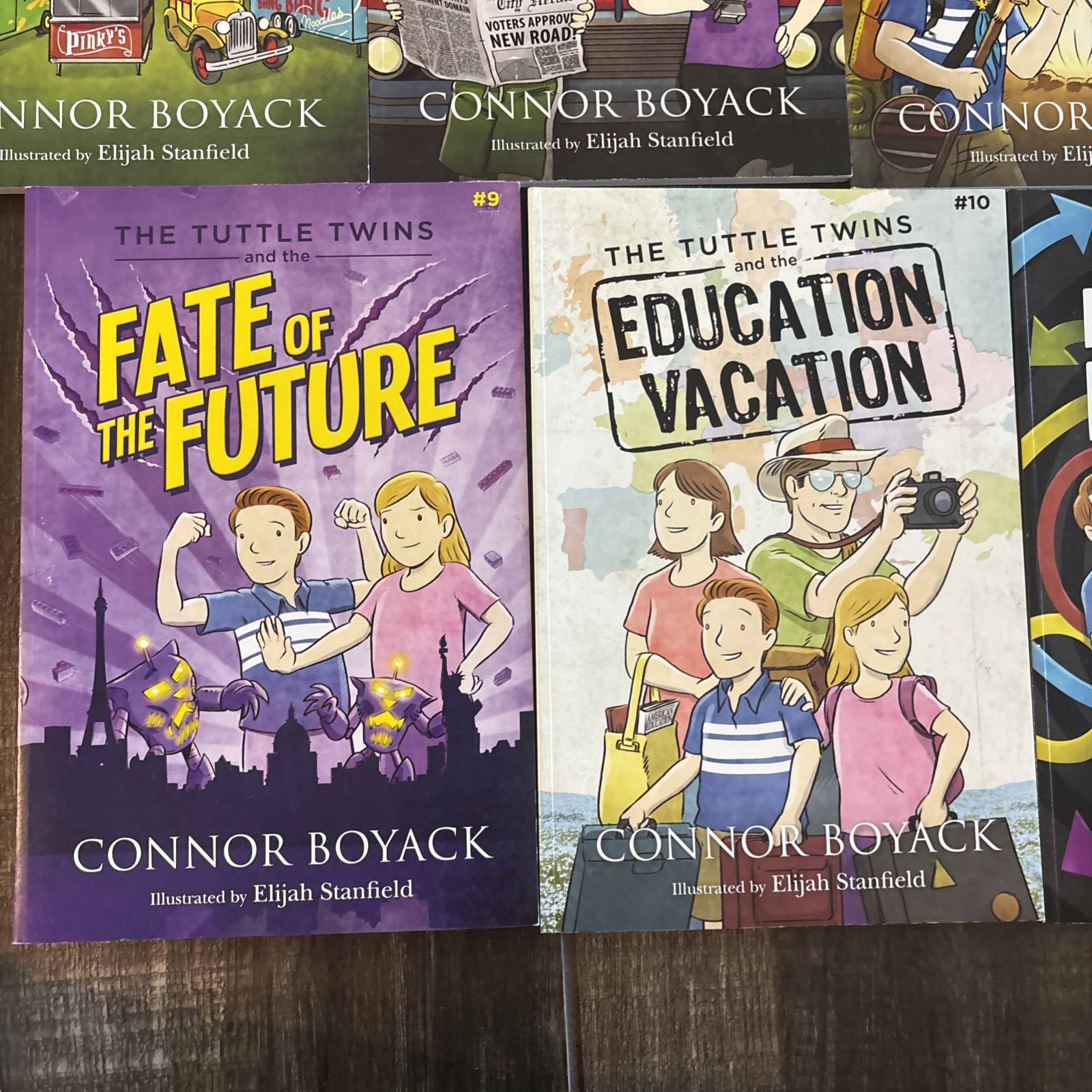 Lot of 10 TUTTLE TWINS Books~Connor Boyack~Learn about the Golden Rule~Atlas