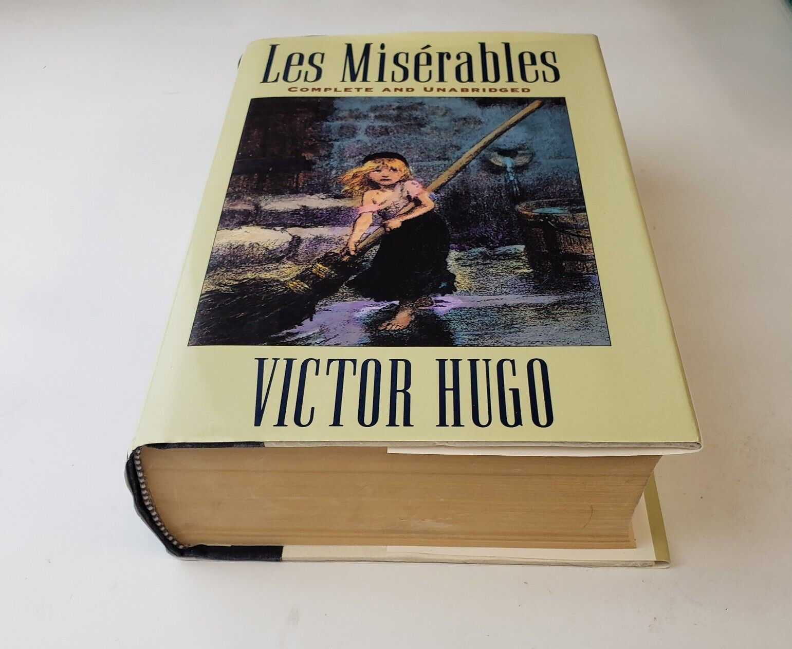 Les Misérables Victor Hugo Hardcover 1996 Unabridged Dust Jacket Classic Novel