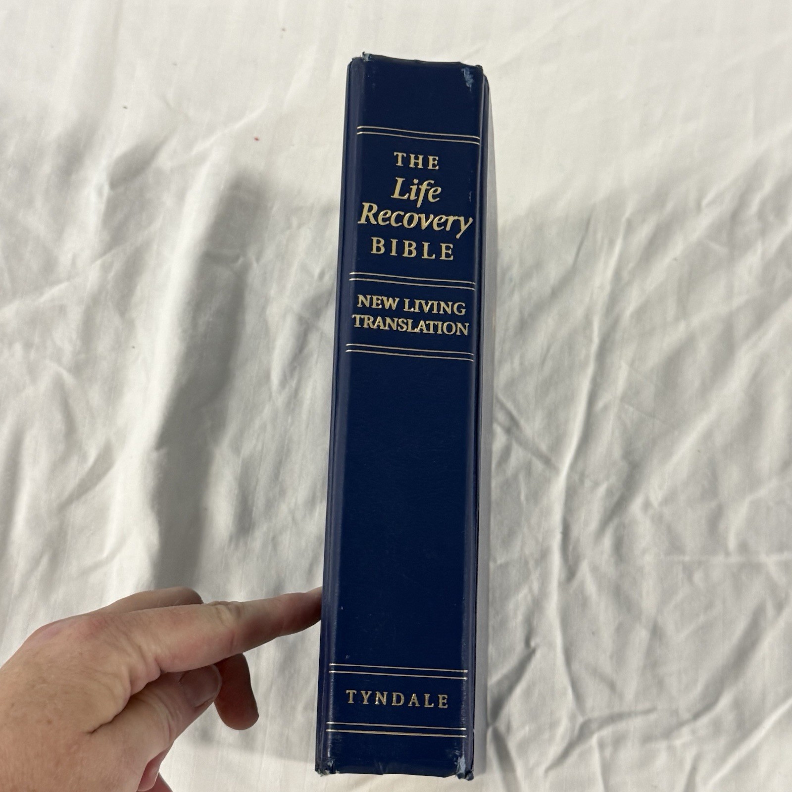 The Life Recovery Bible – The Living Bible – 1992 – Hardcover Blue