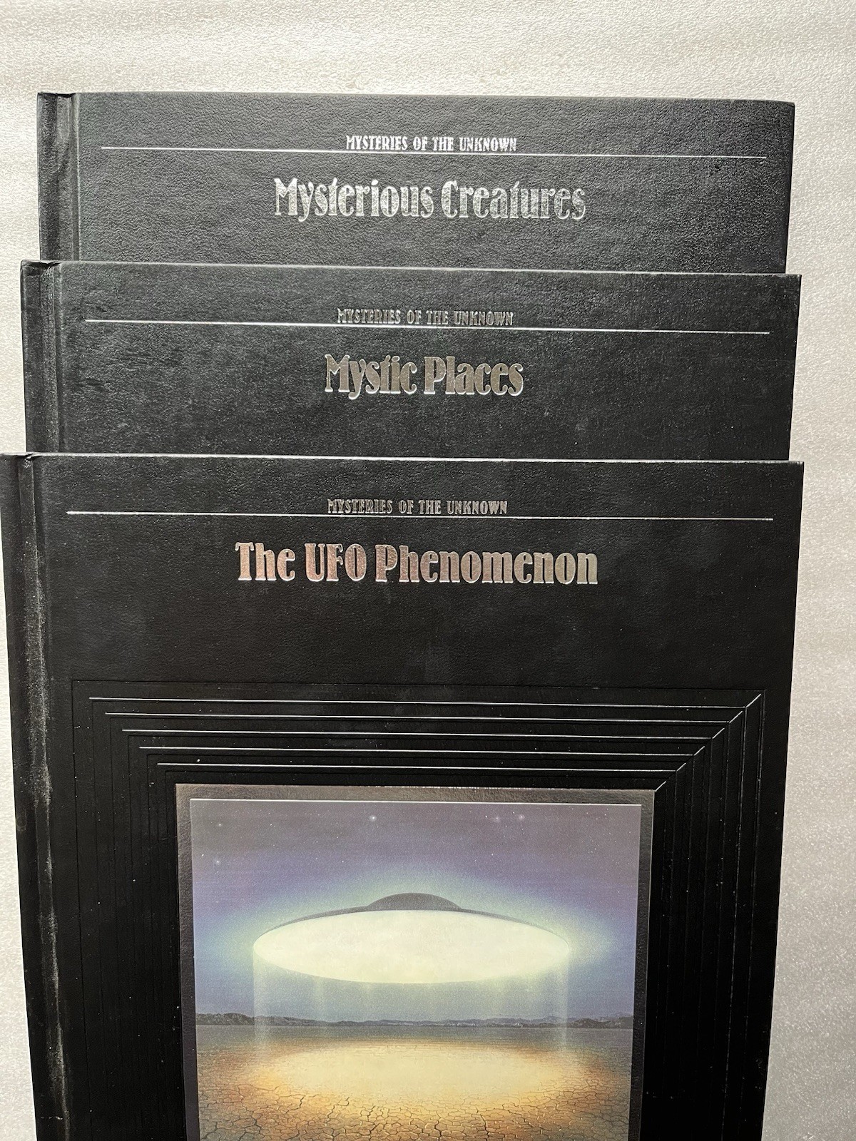 Mysteries of the Unknown – UFO + Mystic Places + Creatures Slipcover Set of 3