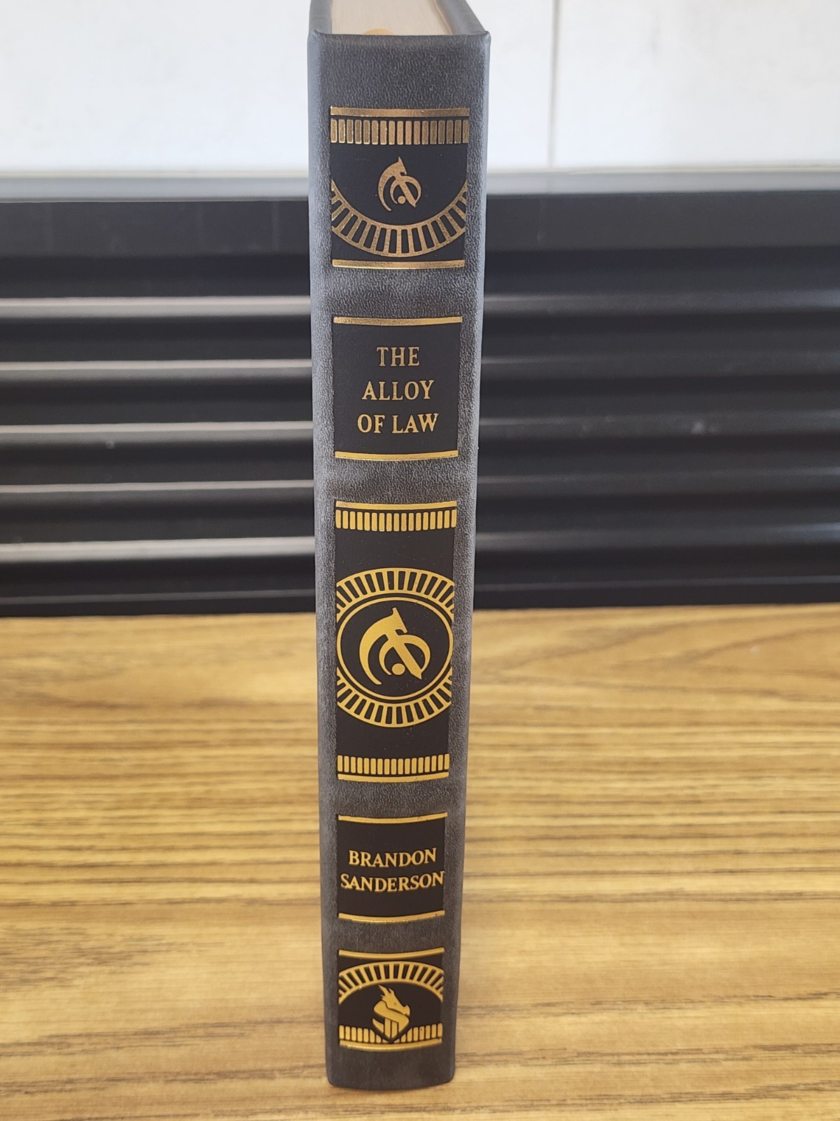 The Alloy Of Law by Brandon Sanderson – Leatherbound – Signed – Mint