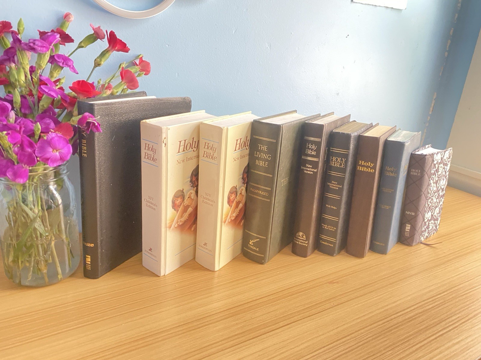 Bible lot (read description)