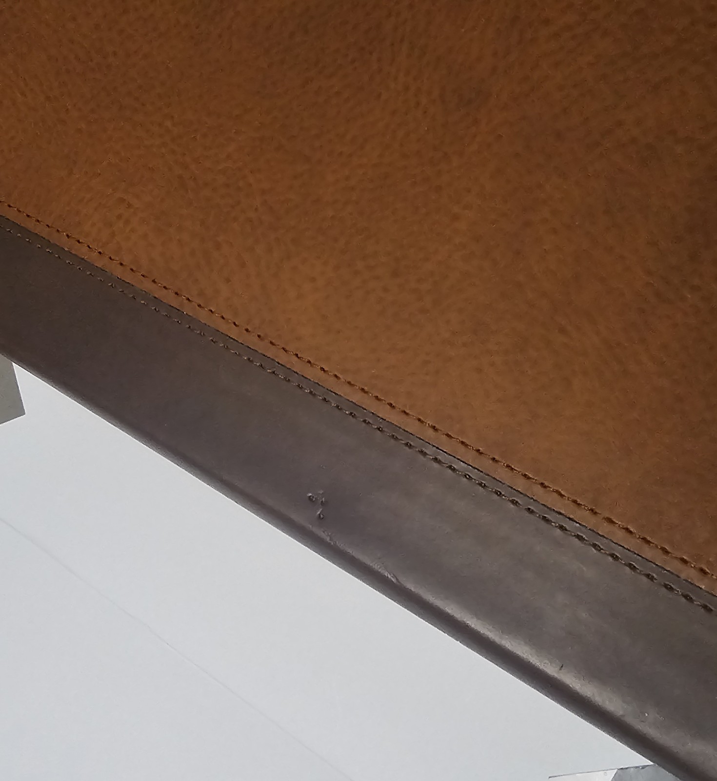 NIV 2011 Study Bible -Chocolate/Caramel – r$79.99- SALE!! SLIGHTLY IMPERFECT