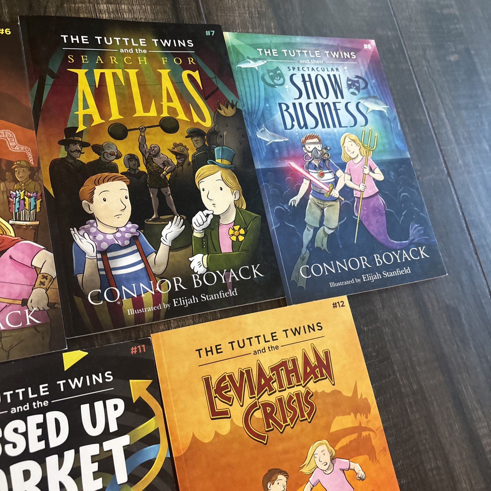Lot of 10 TUTTLE TWINS Books~Connor Boyack~Learn about the Golden Rule~Atlas