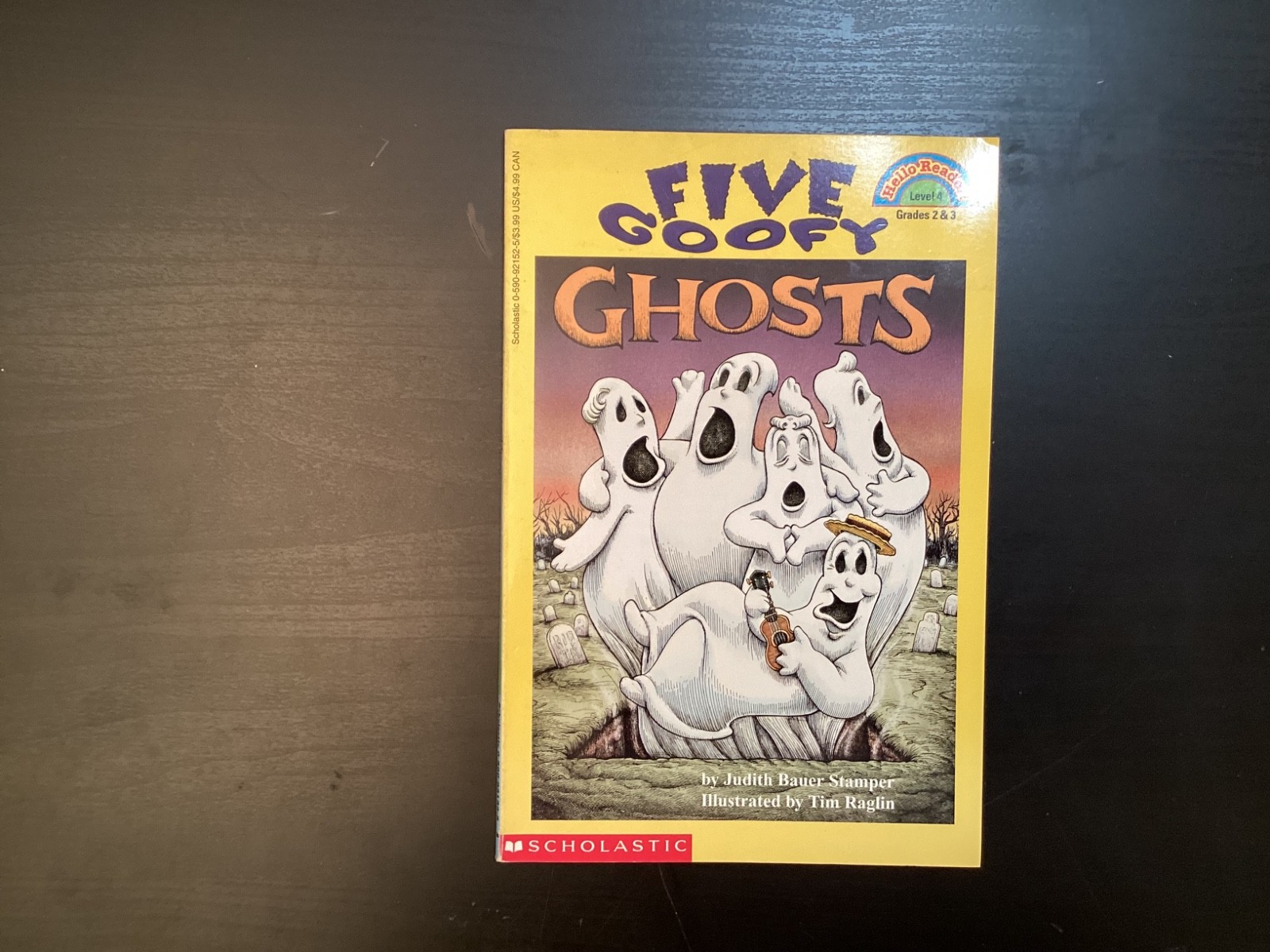 6 Halloween PB Child’s Books Witch’s Christmas Vacation, 5 Frights Goofy Ghosts
