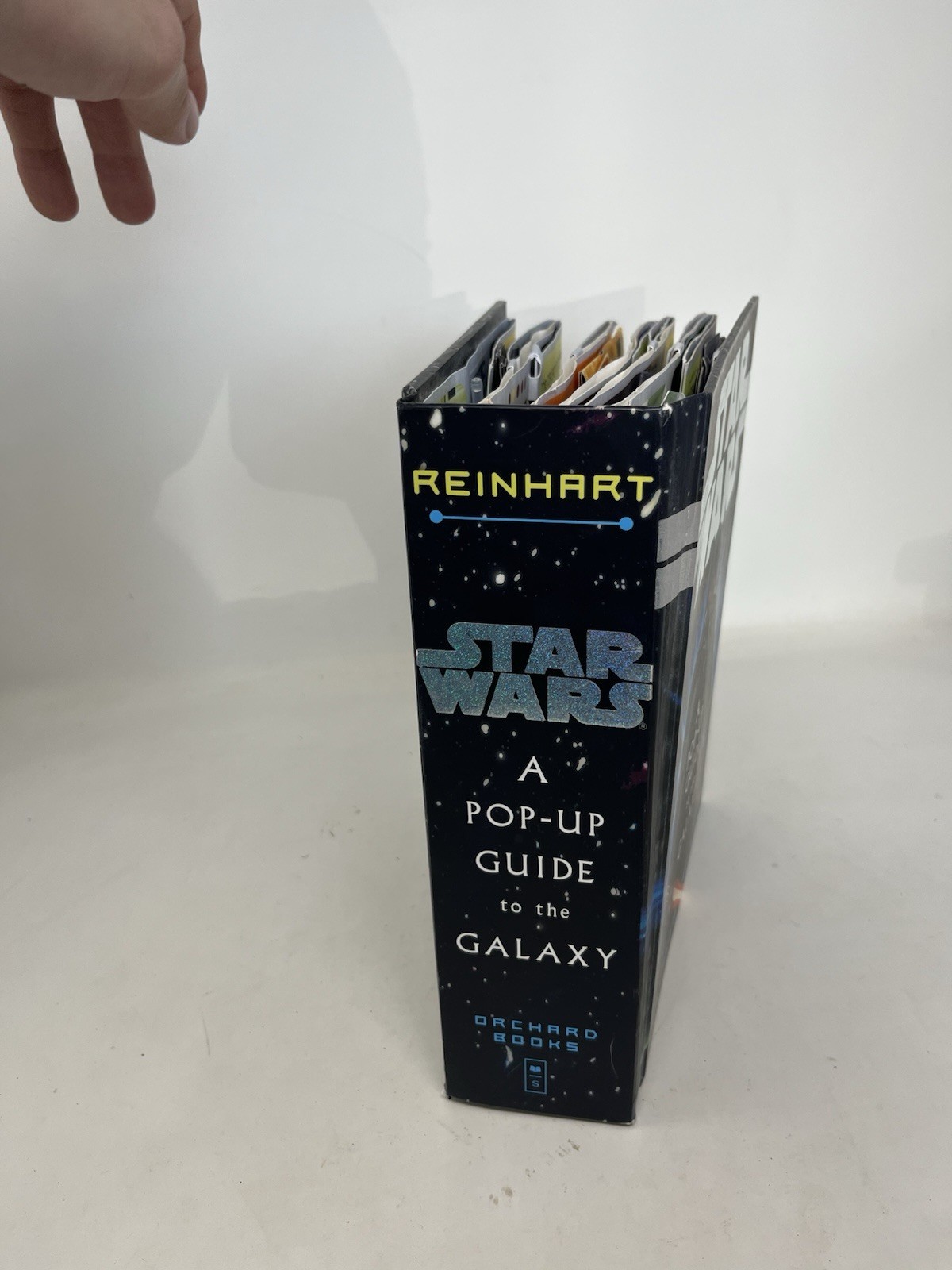 Star Wars – A Pop-Up Guide to the Galaxy by Matthew Reinhart (2007 Hardcover)