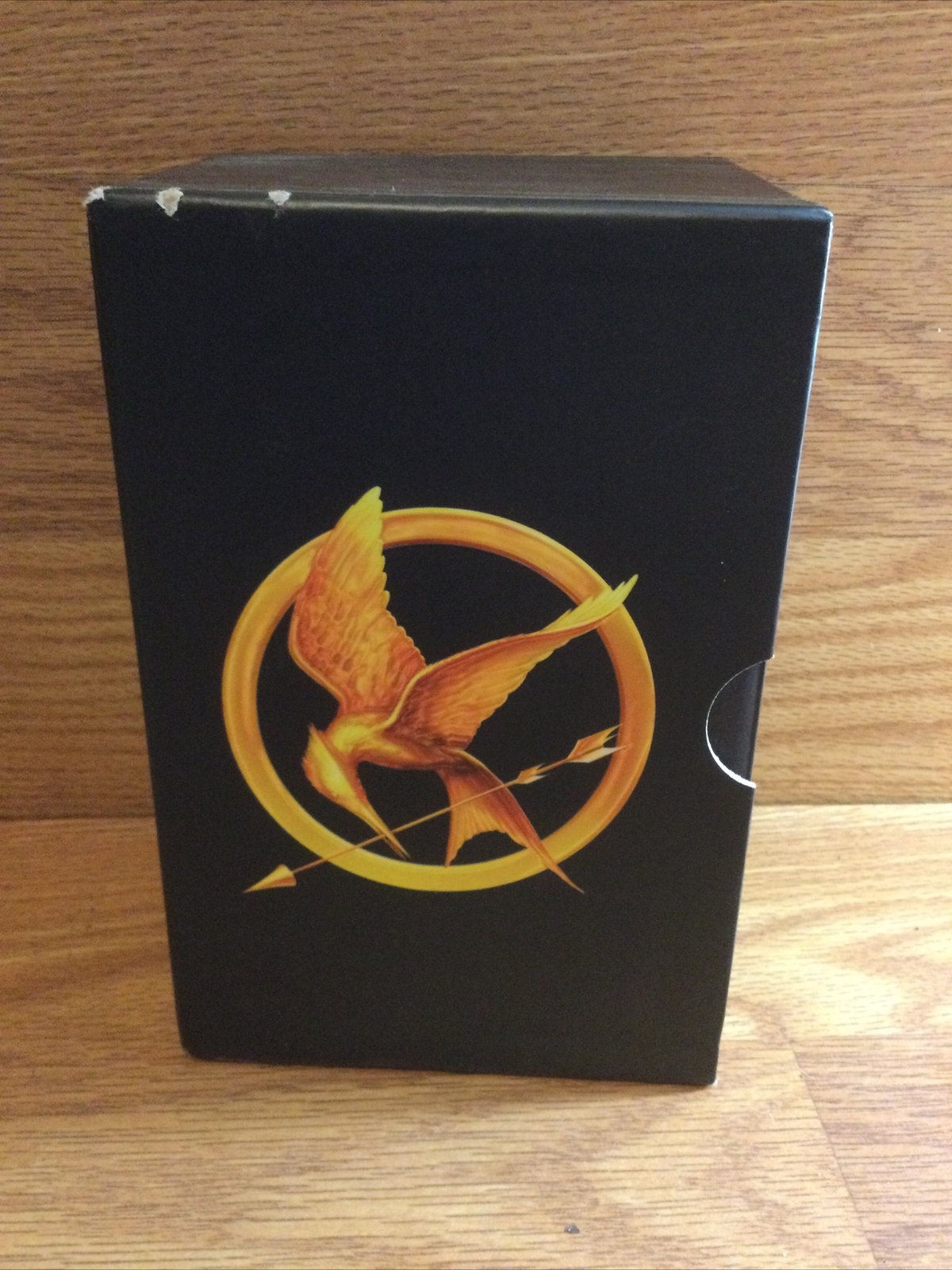 THE HUNGER GAMES – TRILOGY BOX SET 3 BOOKS By Suzanne Collins Scholastic Novel