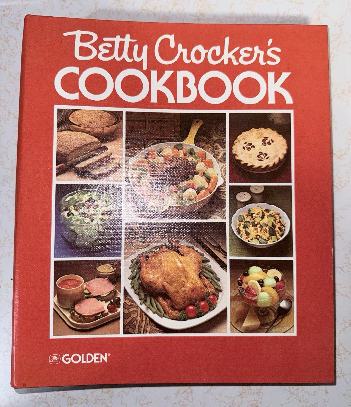 Betty Crocker’s Cookbook – Tenth Printing 1983 – Golden Press Western Publis…