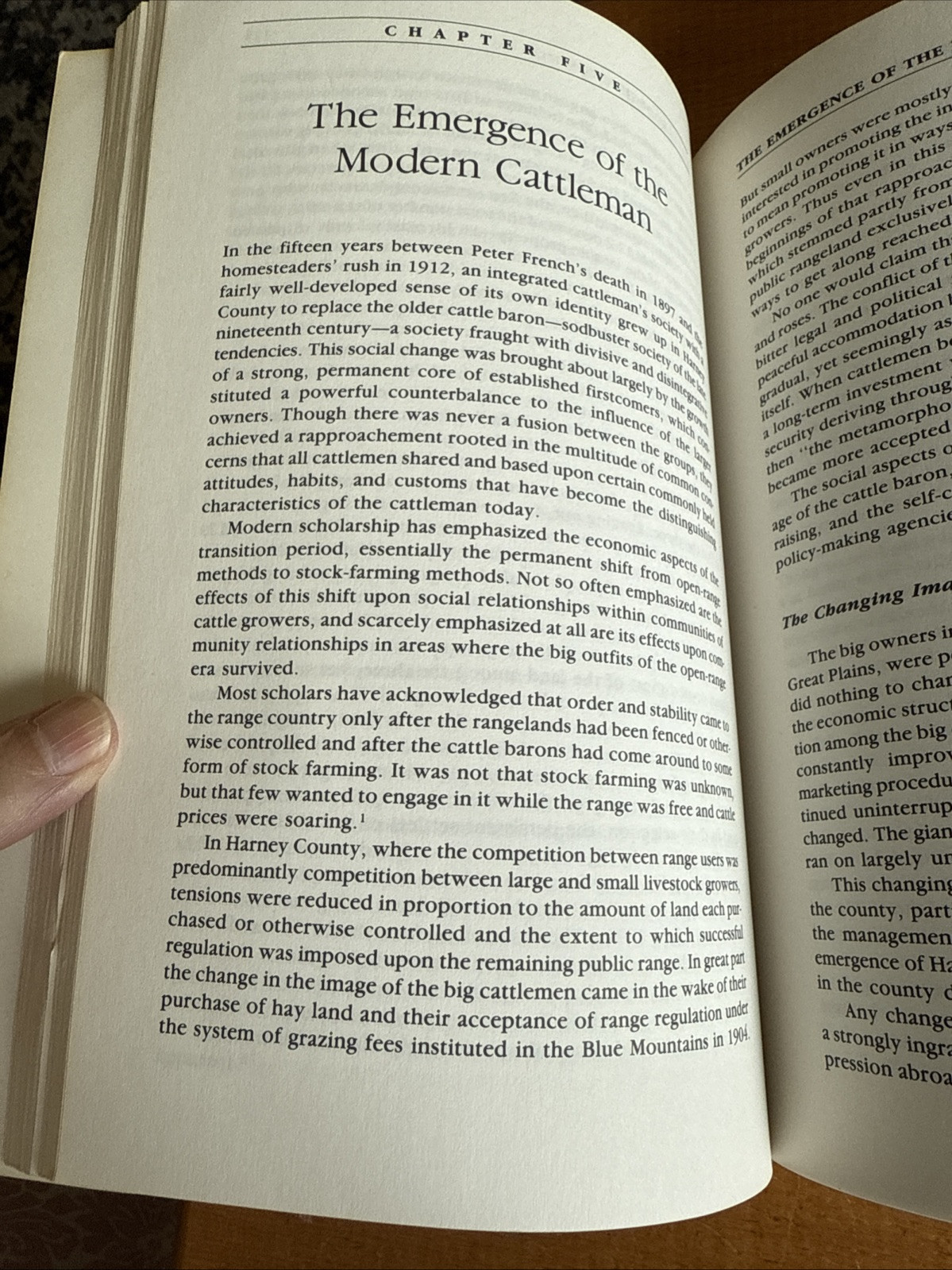 The Community of Cattlemen: A Social History of the Cattle Industry SE Oregon