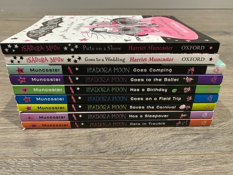 ISADORA MOON By Harriet Muncaster 9 Paperback Books ~ Reading Age 6-9 Years