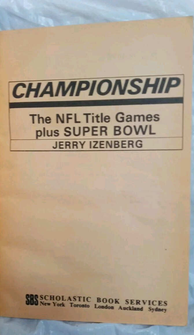 5 Vintage 1970’s Kids Sports Books Lot – NFL, MLB, Hank Aaron, Ripley’s