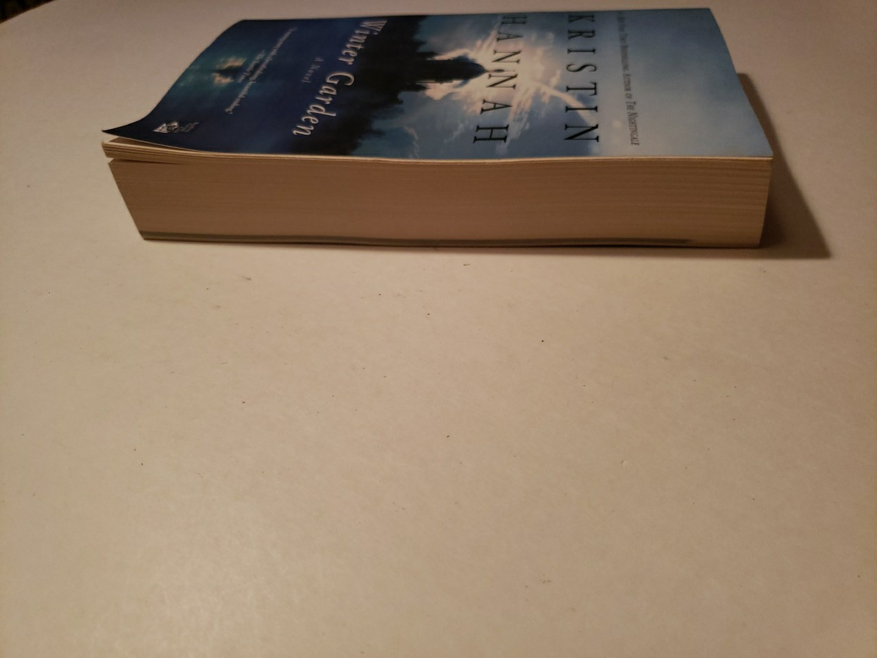 Winter Garden : A Novel by Kristin Hannah (2011, Trade Paperback)