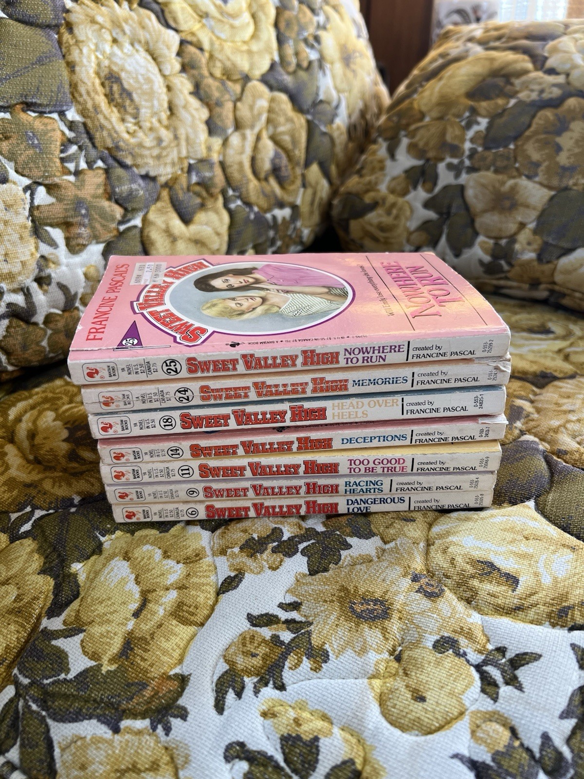 Lot of 7 Sweet Valley High Books # 6 9 11 14 18 24 & 25 Francine Pascal