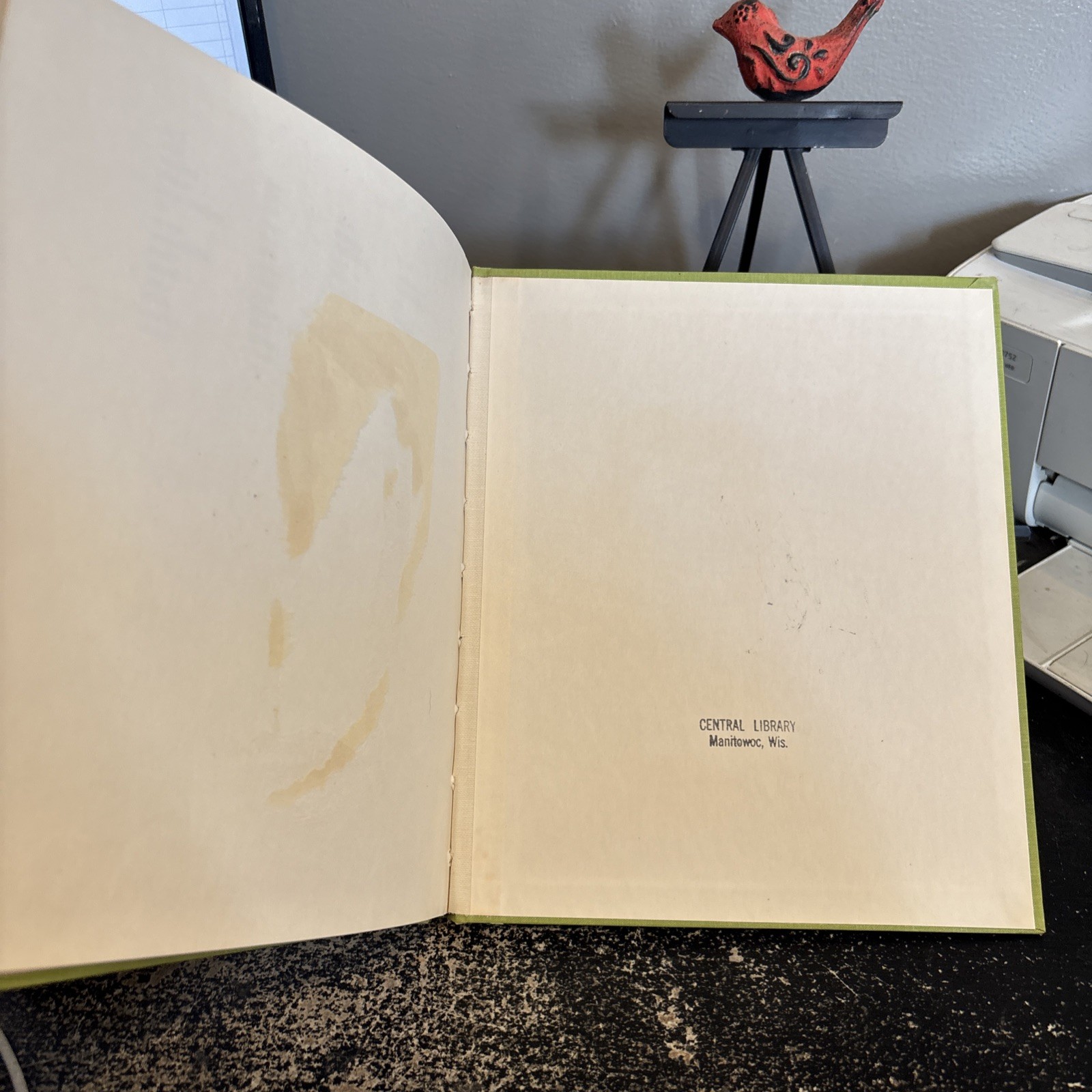 Leonard Discovers Africa By Gene Darby. 1967 HC Edition
