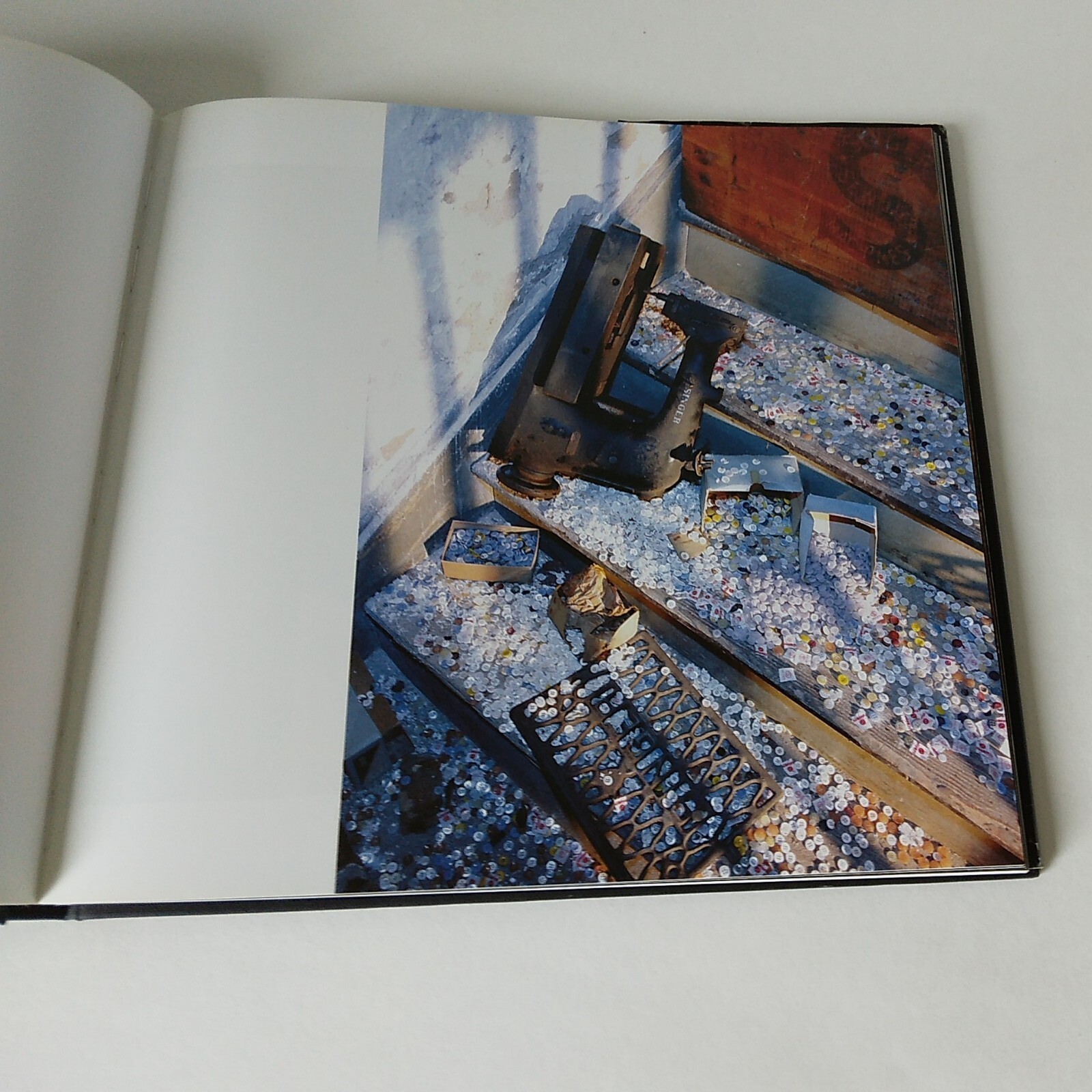 2003 “Abandned America”-By Steve Gottleib, Sleeping Bear Press 1st Ed. HC DJ GD