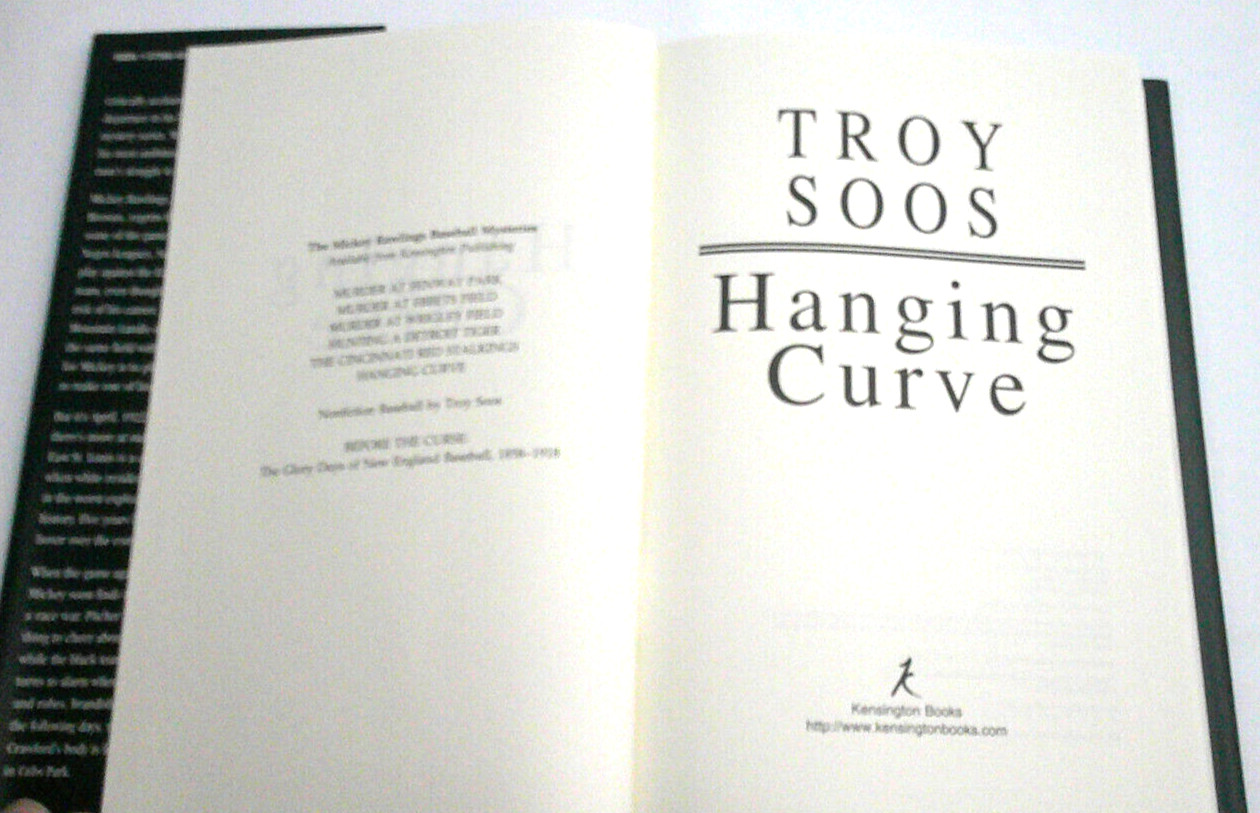 Hanging Curve: A Mickey Rawlings Baseball Mystery. Kensington Books
