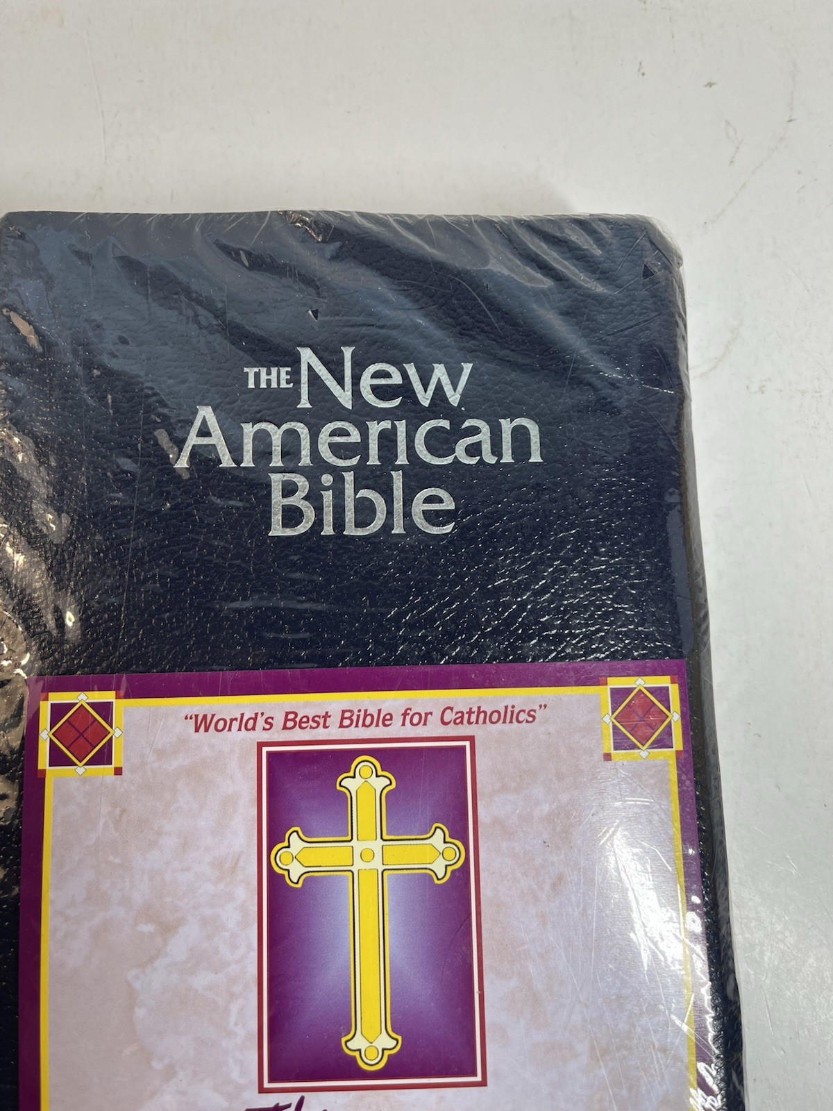 THE NEW AMERICAN BIBLE Official Catholic Bible By World Catholic Press BRAND NEW