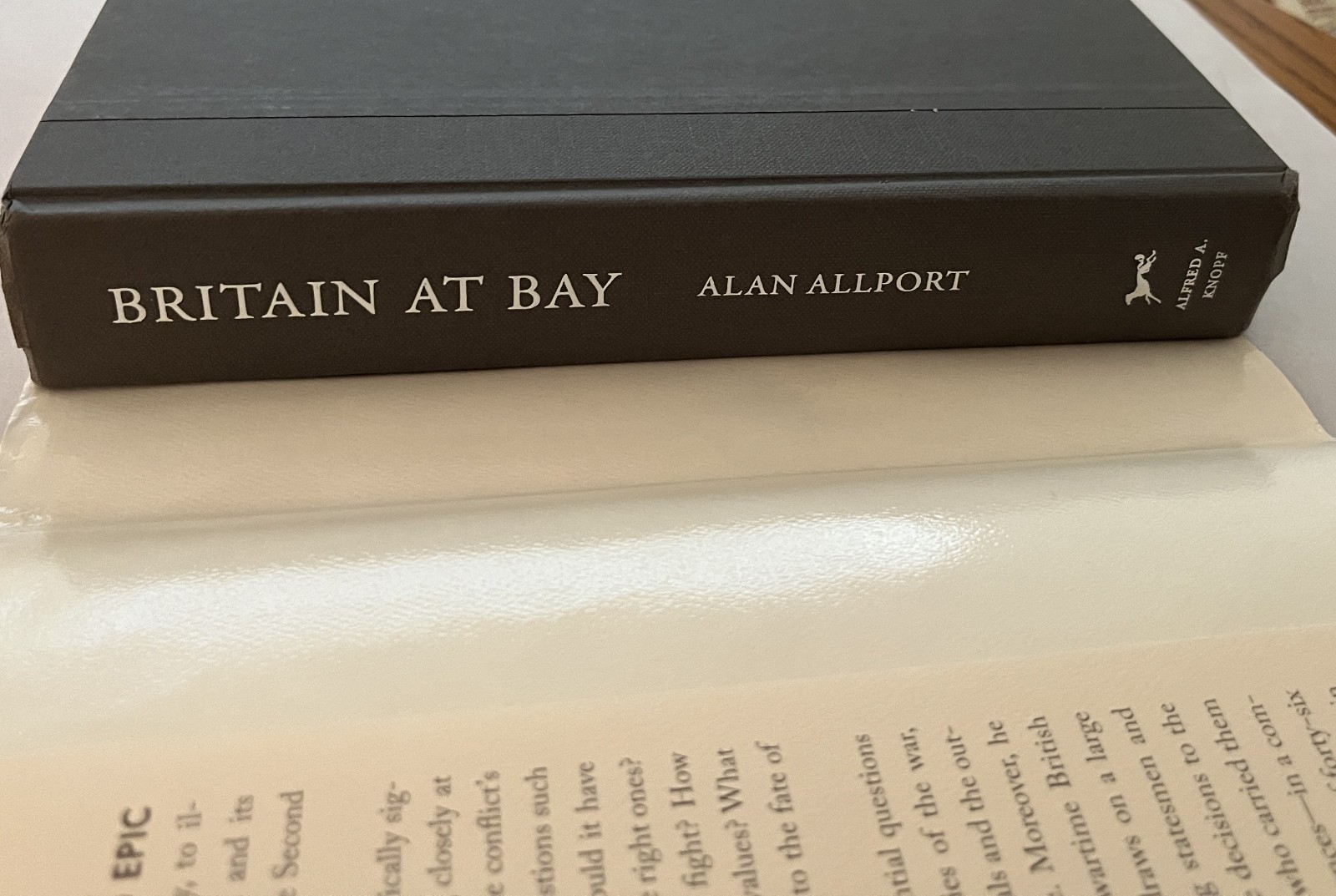 Britain at Bay Alan Allport WWII Britain 1938–1941 1st American Edition HC 2020