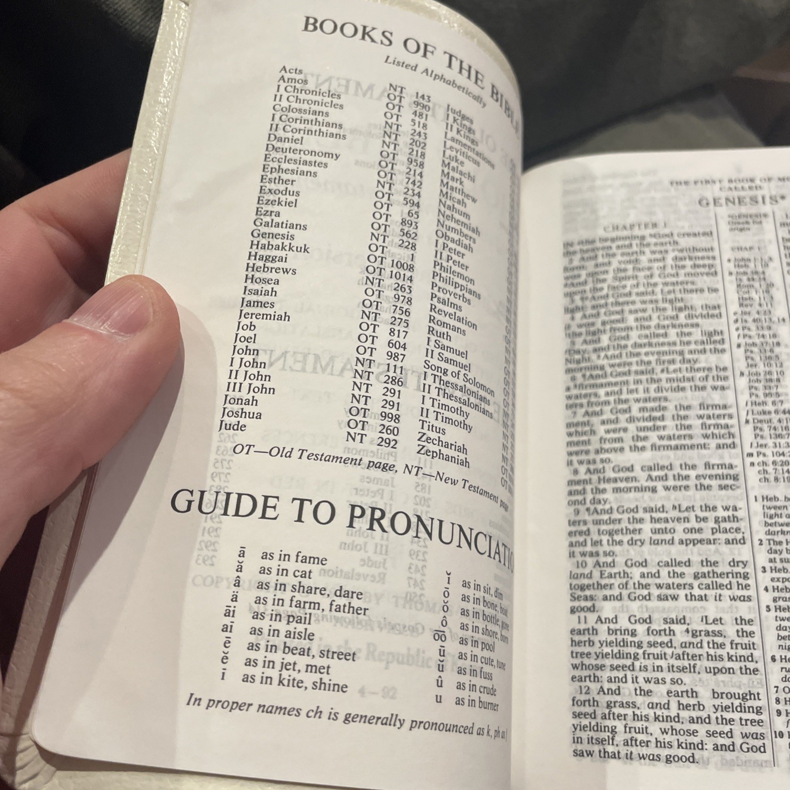 Holy Bible nelson #345W Bonded Leather Pocket Size KJV Red Letter