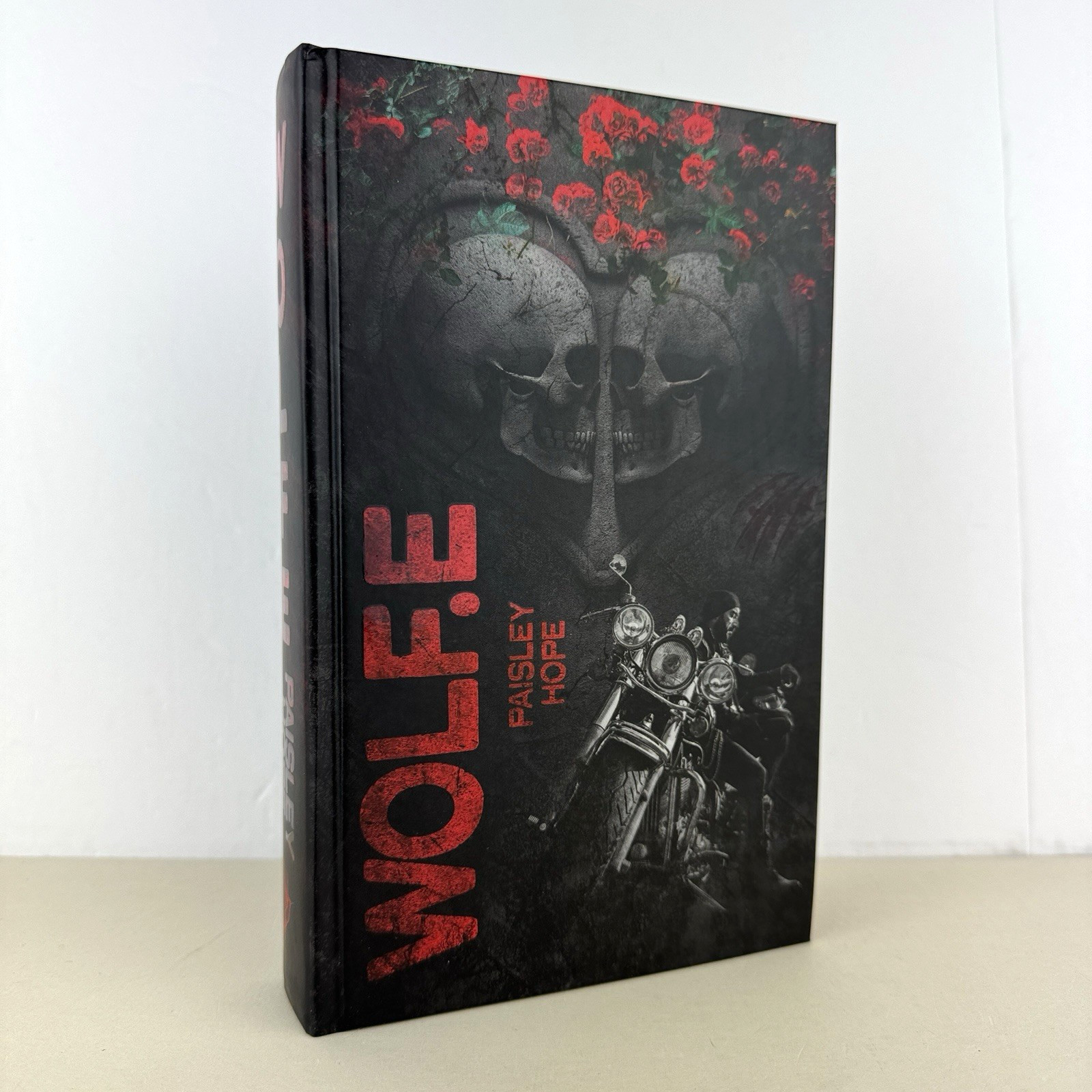 Romance Era Paisley Hope Wolf.e Special Edition Hardcover Sprayed Edges New