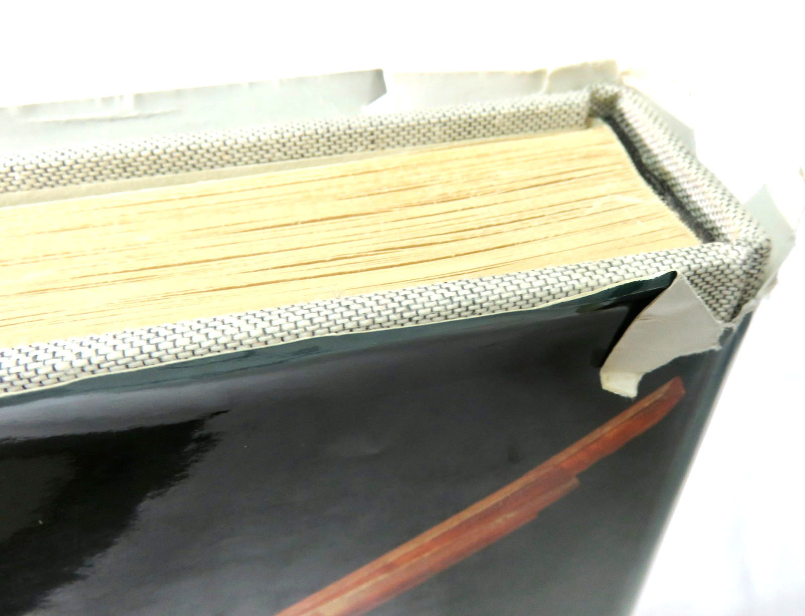 Precious Stones and Other Crystals by R. Metz 191 pages with 89 colour plates