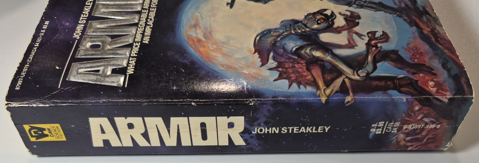 DAW Armor John Steakley Science Fiction Novel PB Book 1st Printing December 1984