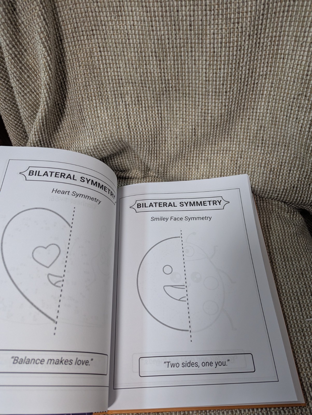 The Ultimate Parkinson’s Activity Gift Book: 250 Pages of Tracing, Sudoku, Word