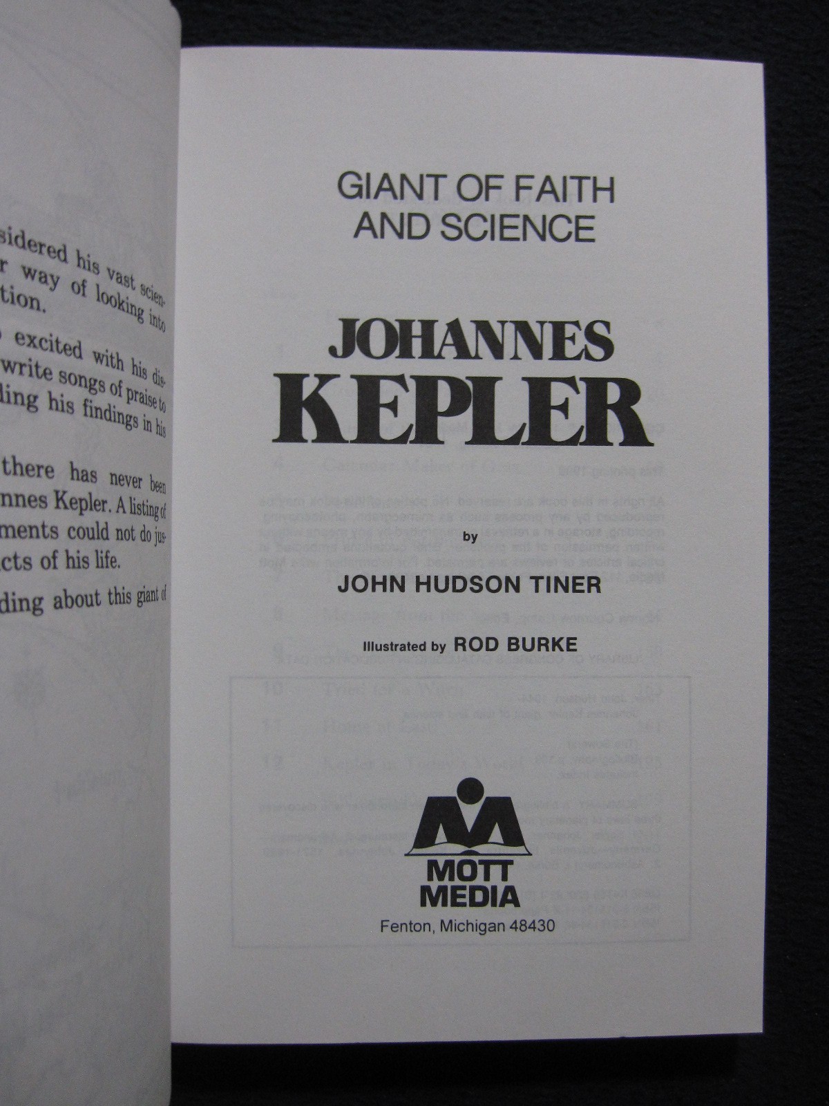 Johannes Kepler Giant of Faith and Science [Paperback] Tiner, John Hudson