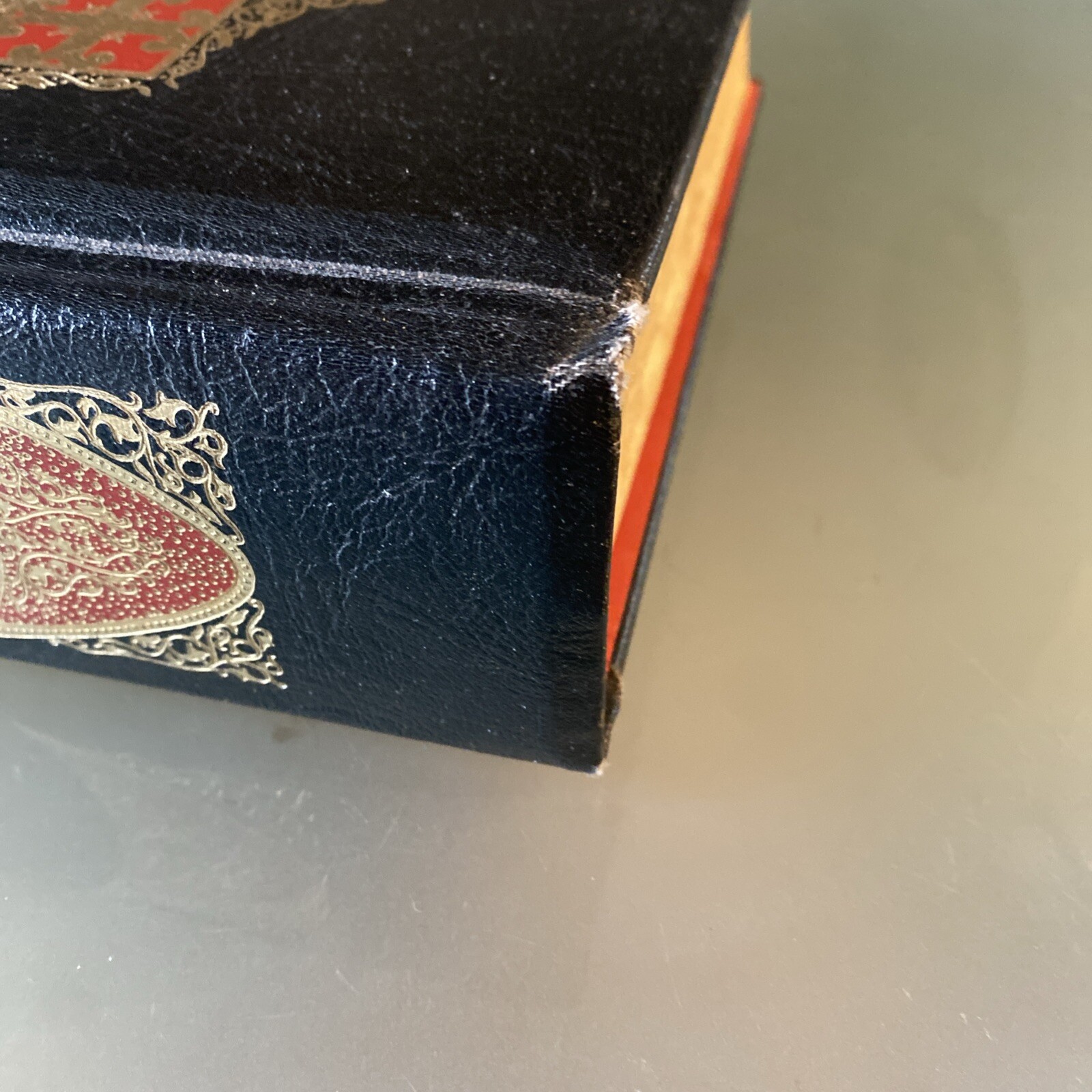 VTG HOLY BIBLE: Deluxe Family Heritage Edition: Old & New Testaments KJV, VG!
