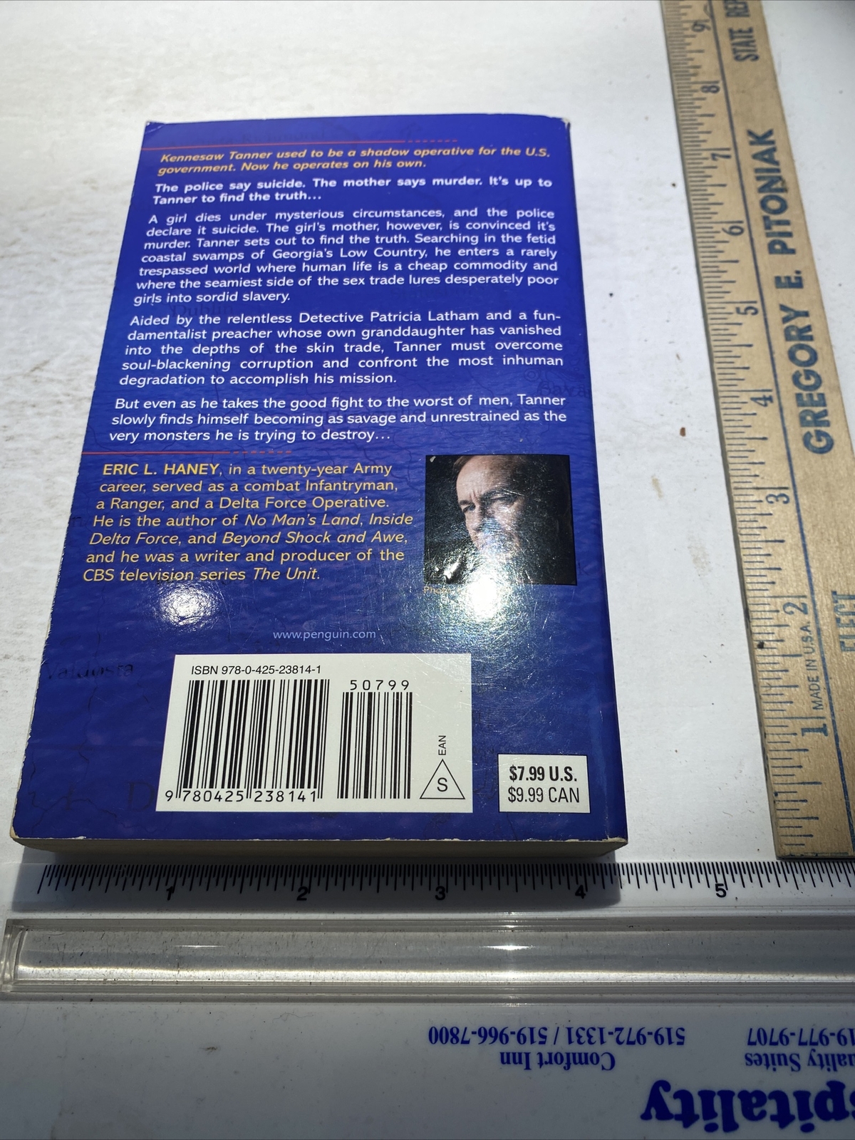 Low Country – Eric L. Haney (2010, Paperback)