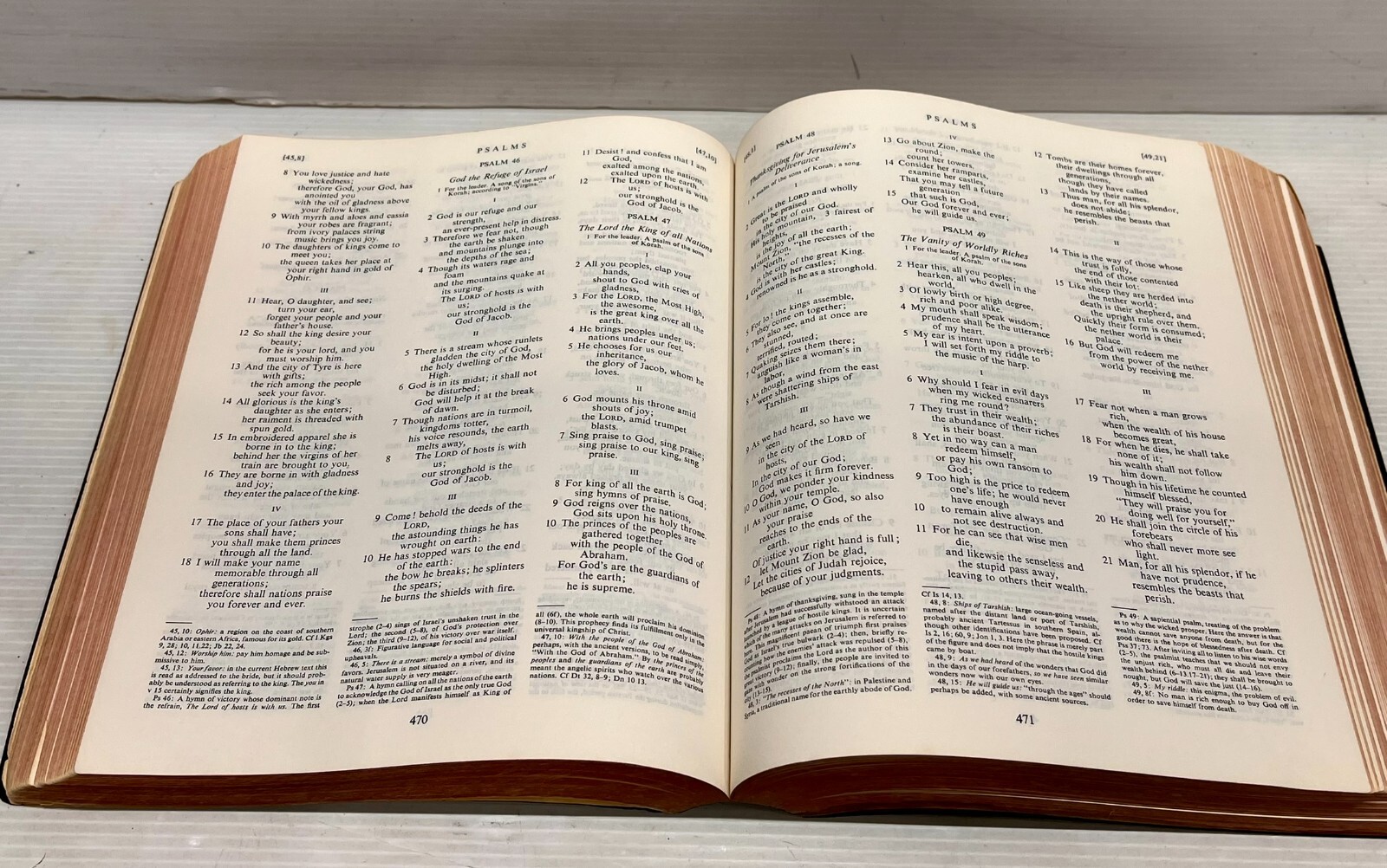 Holy Bible New American Bible NAB Catholic Press World Softcover First Ed 1971