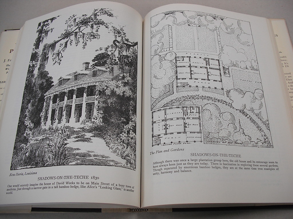 “WHITE PILLARS” THE ARCHITECTURE OF THE SOUTH” BY SMITH! 252 PAGES! 100+ PLANS!