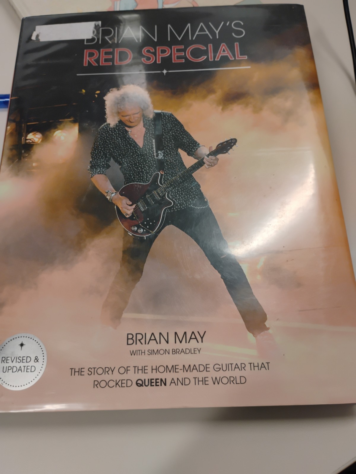 Brian May’s Red Special: The Story of the Home-Made Guitar that Rocked Queen and