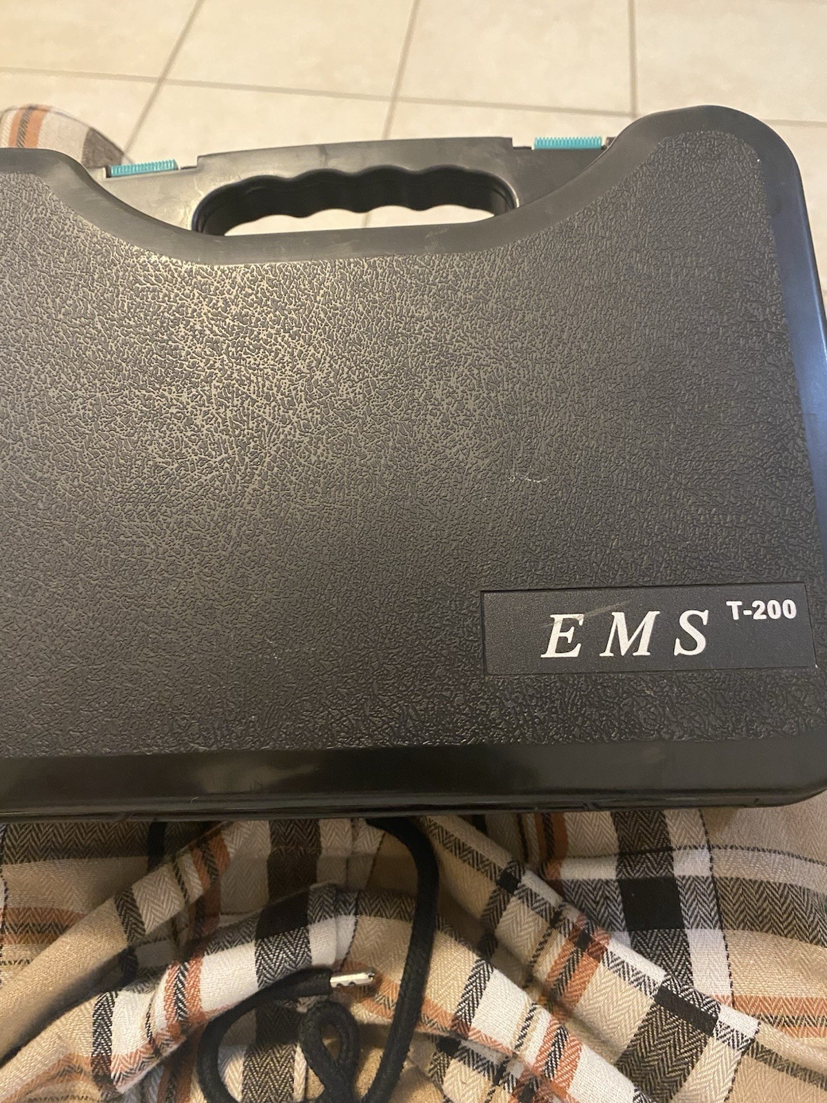 T-200 EMS Total Mente Nuevo En Su Cajita