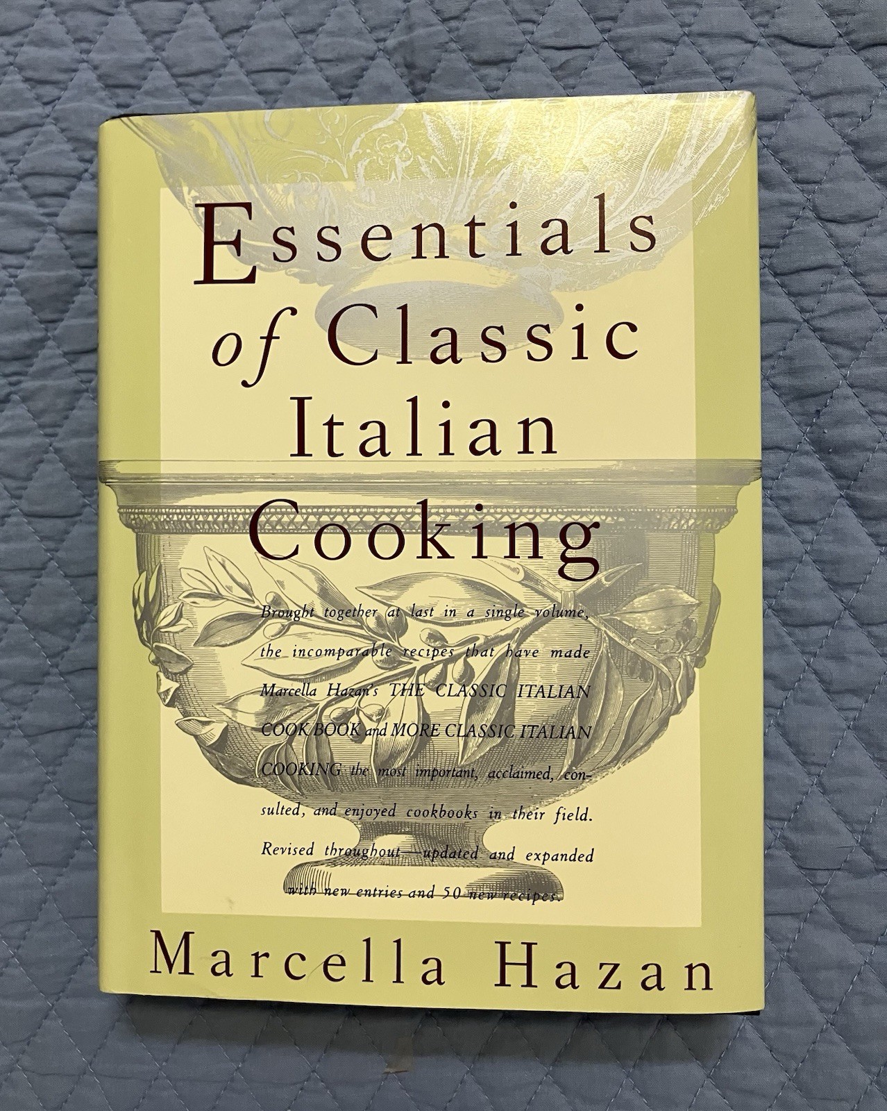 Nice Marcella Hazan 1992/2011 Essentials of Classic Italian Cooking HC 3rd Print