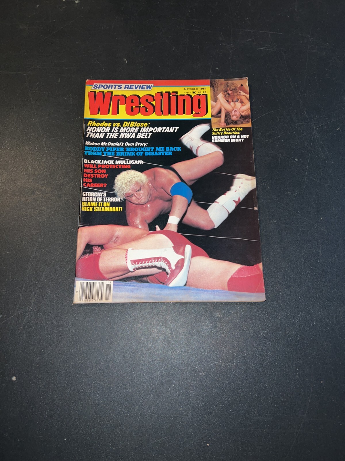 Sports Review Wrestling Magazine November 1981 Dusty Rhodes Cover NWA WCCW WWF