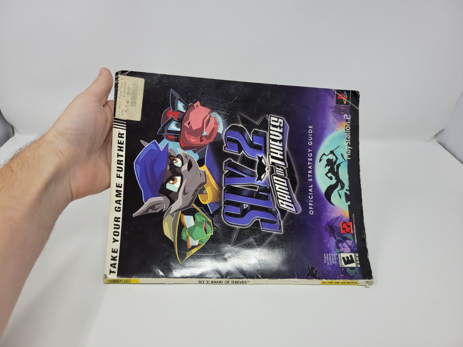 Sly 2 Band of Thieves: Official Strategy Guide (Brady Games) by Mark Androvich