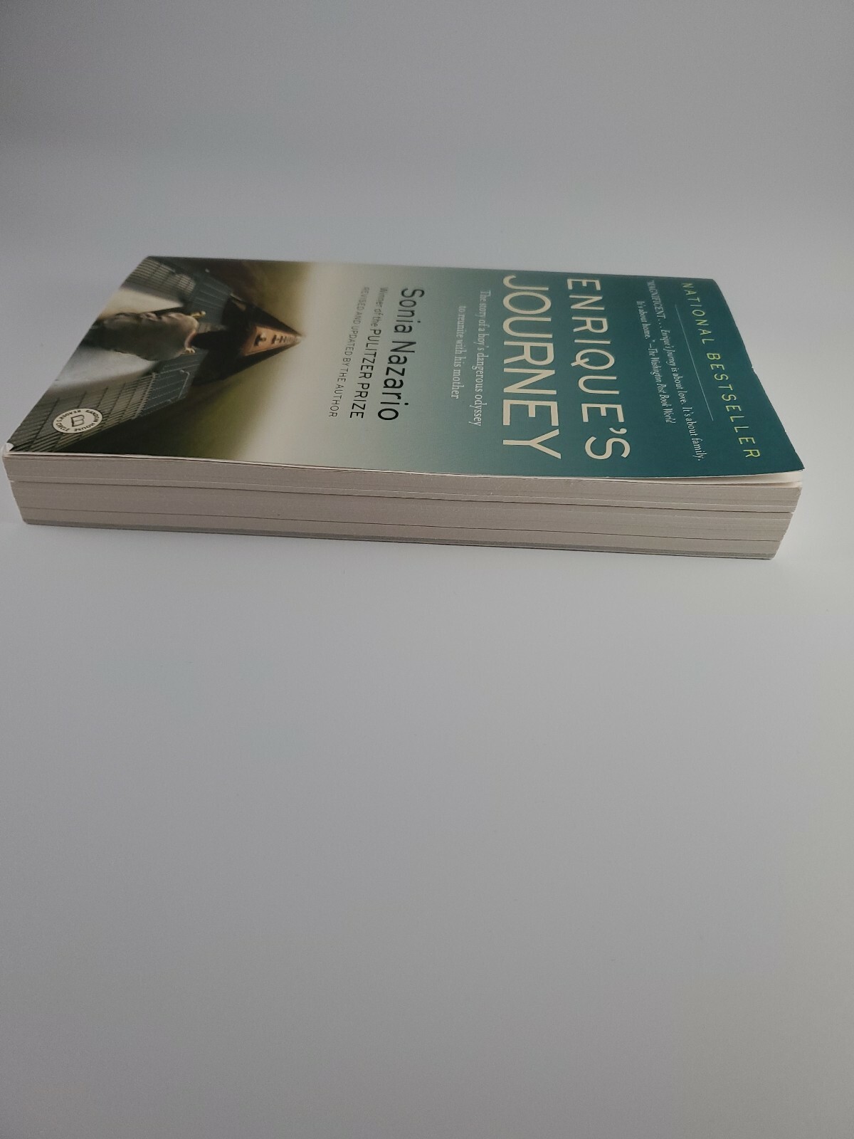 Enrique’s Journey: The Story of a Boy’s.. by Sonia Nazario PAPERBACK 2007