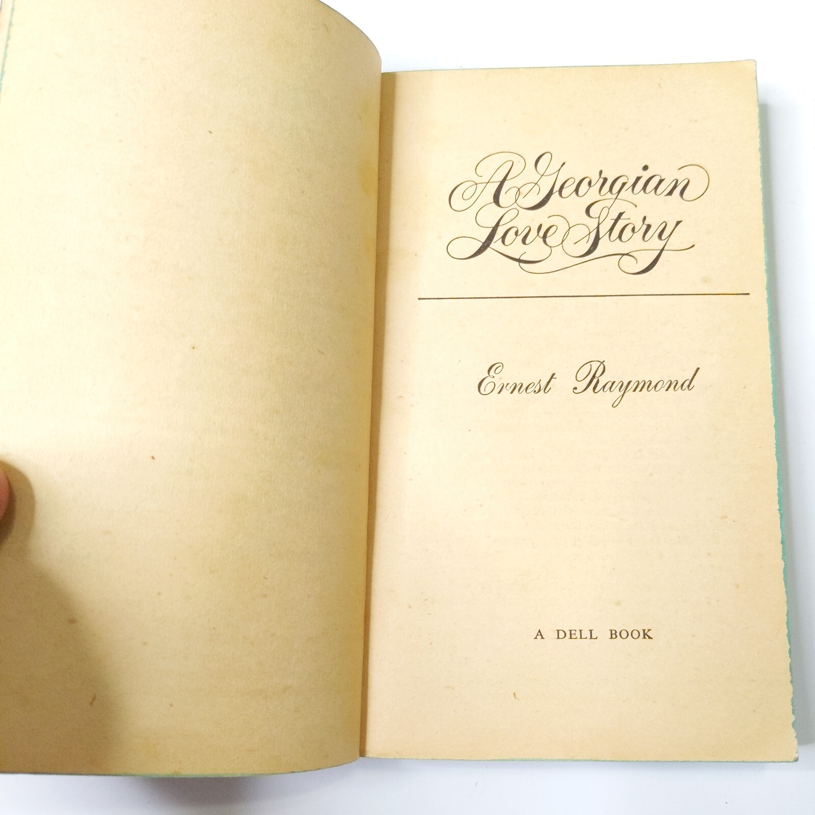 A GEORGIAN LOVE STORY by Ernest Raymond 1973 First American Edition Paperback