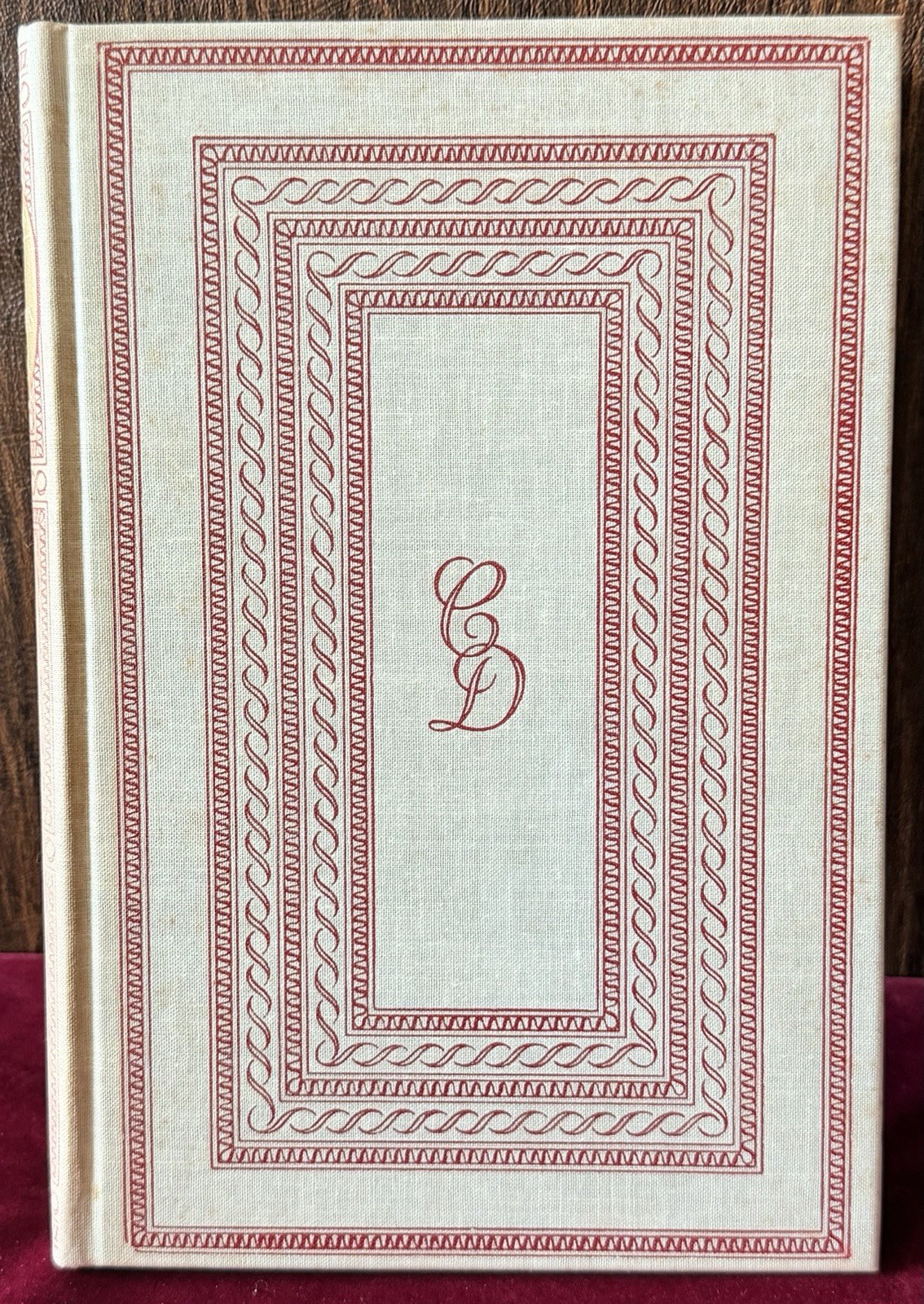 9 Heritage Press Illustrated Works of Charles Dickens Hardcover Books w/Slipcase
