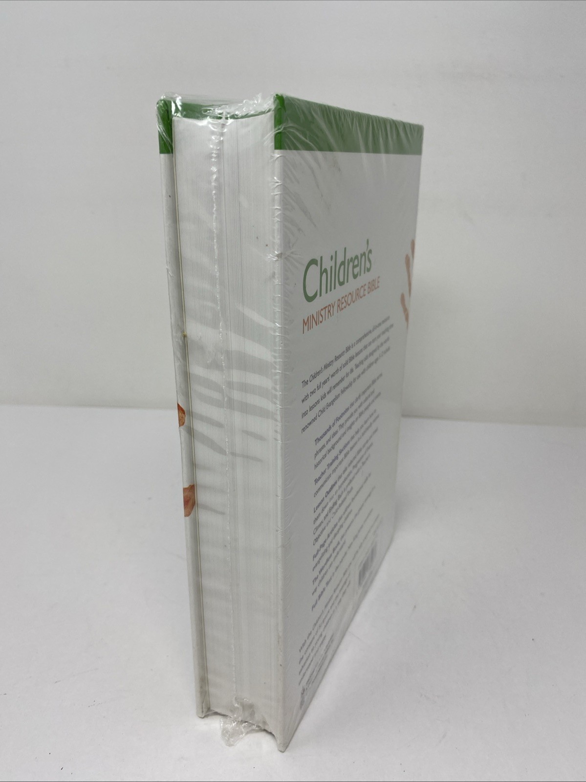 Children’s Ministry Resource Bible NKJV Helping Children NEW SEALED w/ Shelfwear