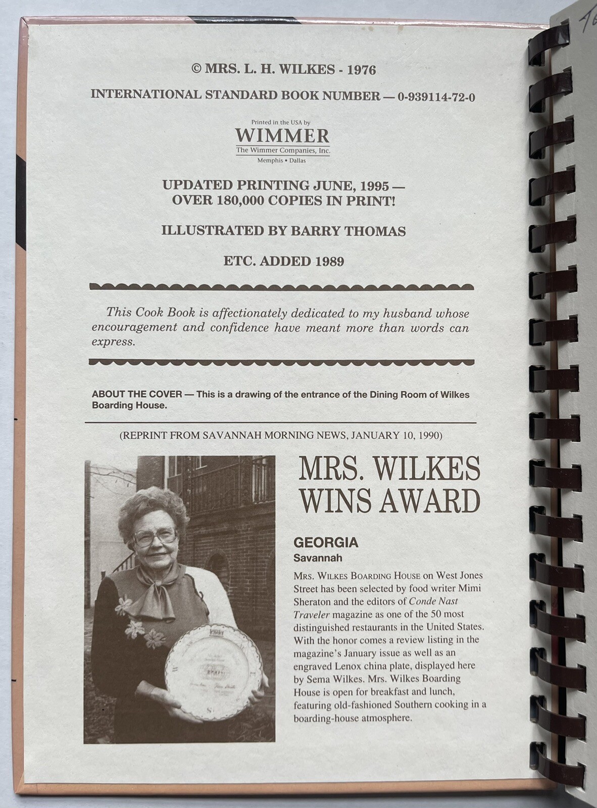 1995 SAVANNAH, GA, MRS. WILKES BOARDING HOUSE FAMOUS RECIPES COOKBOOK 106 PAGES