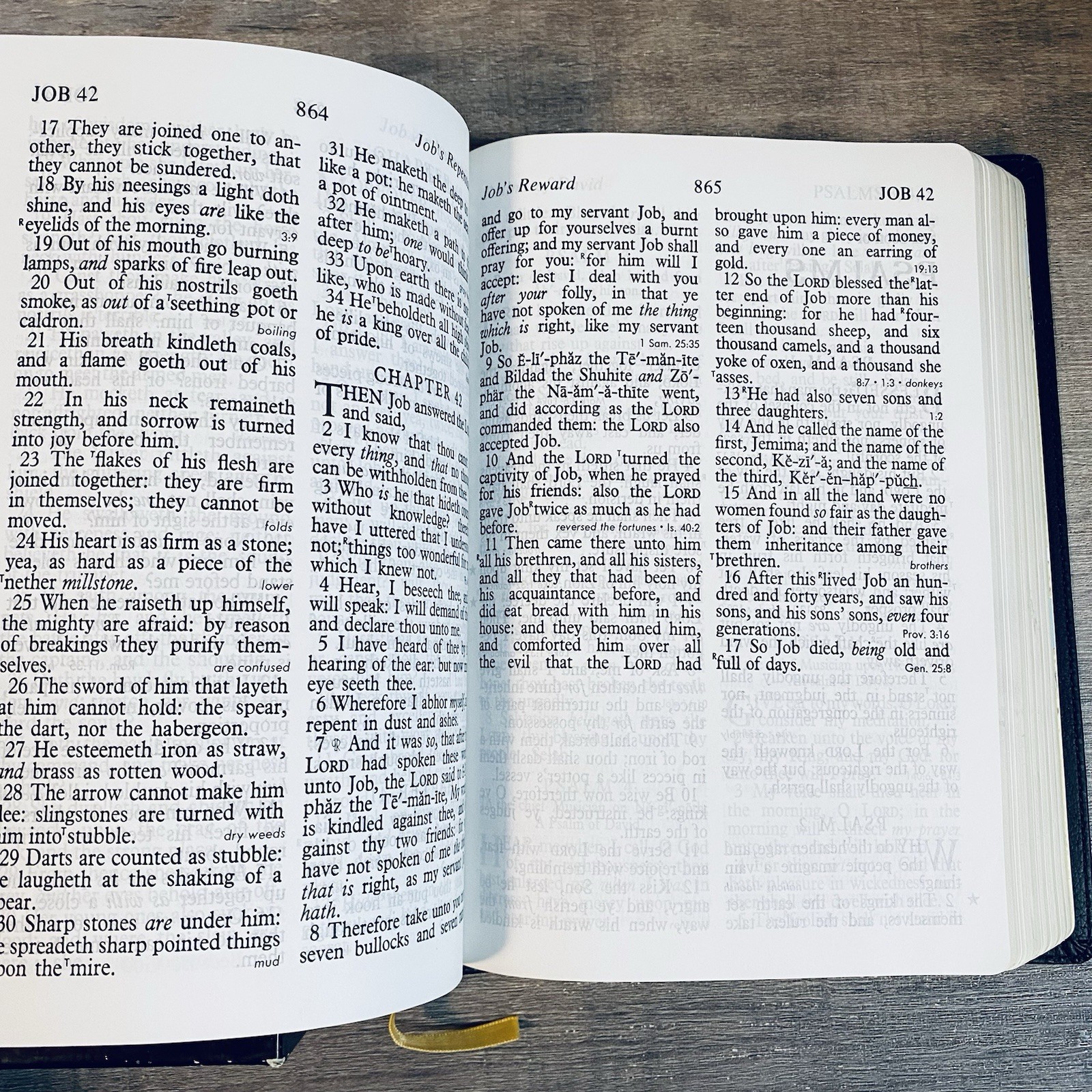 HOLY BIBLE: KING JAMES VERSION GREEN LEATHERSOFT, By Thomas Nelson Giant Print
